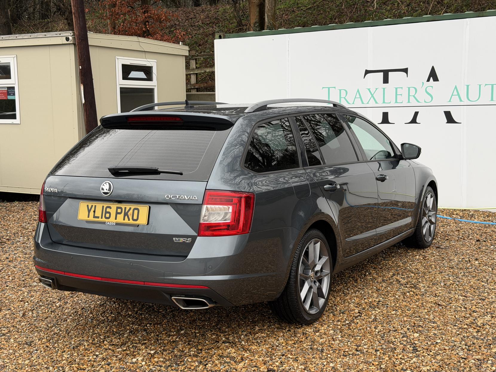 Skoda Octavia 2.0 TDI vRS Estate 5dr Diesel Manual Euro 6 (s/s) (SNav) (184 ps)