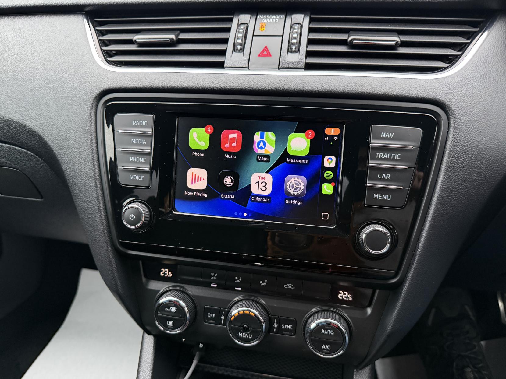 Skoda Octavia 2.0 TDI vRS Estate 5dr Diesel Manual Euro 6 (s/s) (SNav) (184 ps)