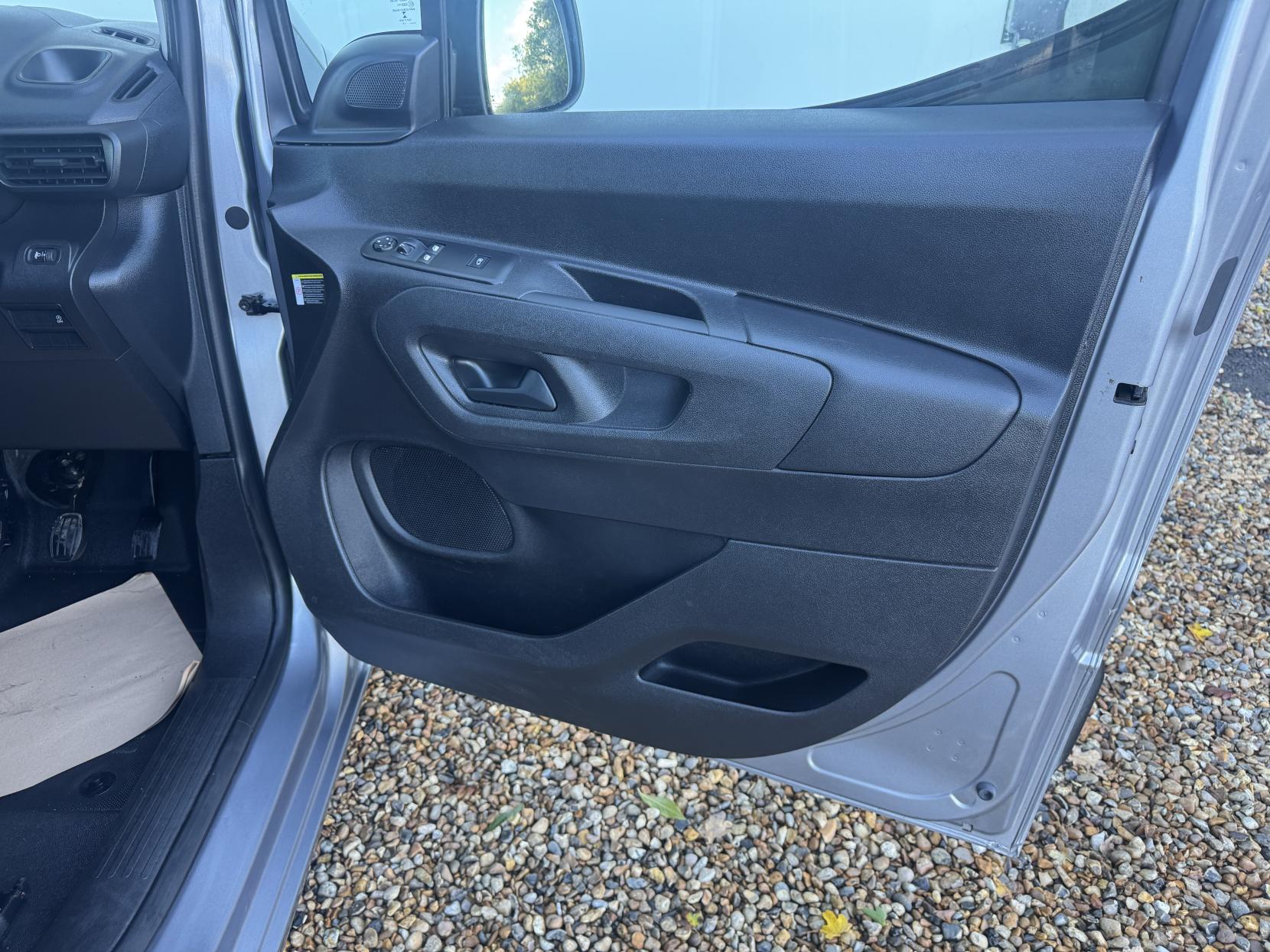 Citroen Berlingo 1.6 BlueHDi 1000 Enterprise M Panel Van 5dr Diesel Manual SWB Euro 6 (s/s) (100 ps)