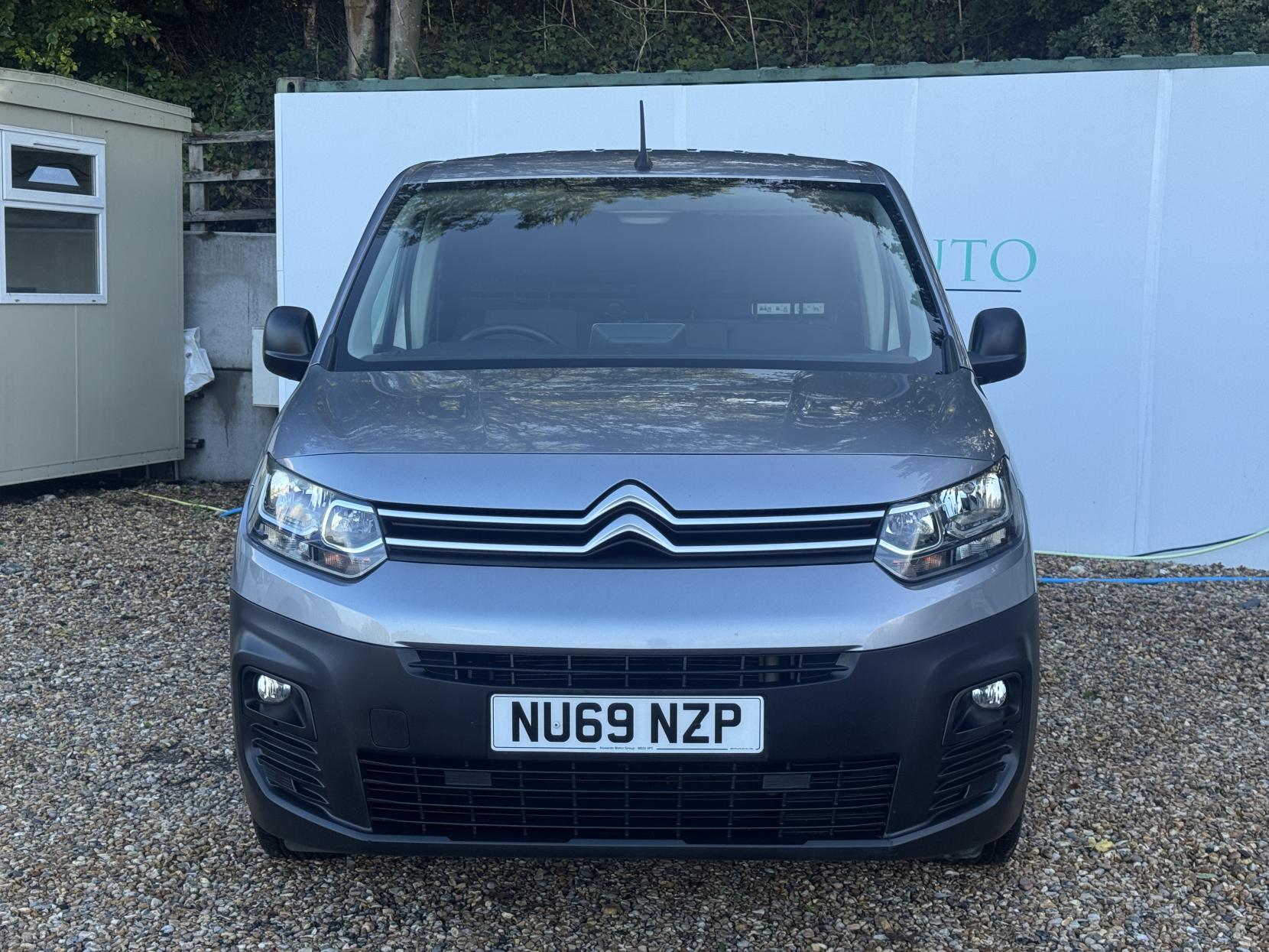 Citroen Berlingo 1.6 BlueHDi 1000 Enterprise M Panel Van 5dr Diesel Manual SWB Euro 6 (s/s) (100 ps)
