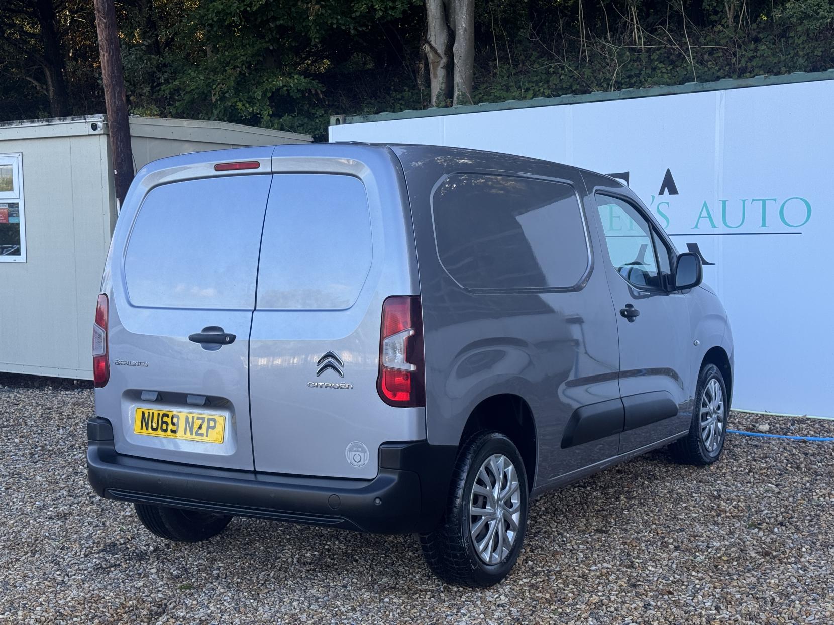 Citroen Berlingo 1.6 BlueHDi 1000 Enterprise M Panel Van 5dr Diesel Manual SWB Euro 6 (s/s) (100 ps)