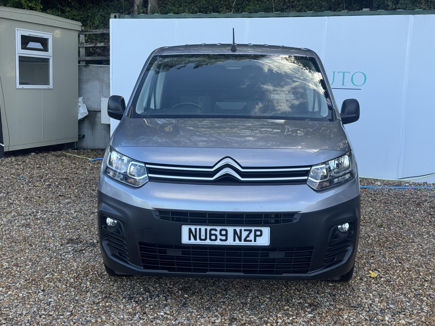 Citroen Berlingo 1.6 BlueHDi 1000 Enterprise M Panel Van 5dr Diesel Manual SWB Euro 6 (s/s) (100 ps)
