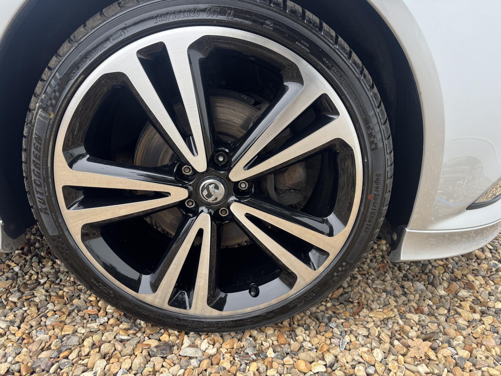 Vauxhall Insignia 2.0 Turbo D BlueInjection SRi VX Line Nav Grand Sport 5dr Diesel Manual Euro 6 (s/s) (170 ps)