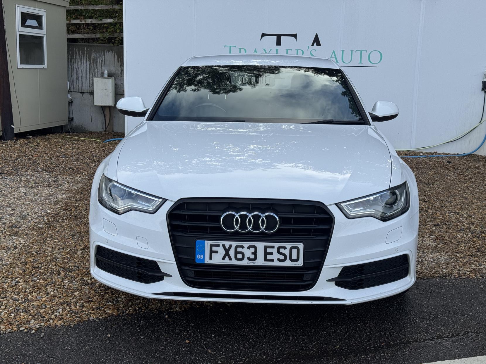 Audi A6 Saloon 2.0 TDI Black Edition Saloon 4dr Diesel Multitronic Euro 5 (s/s) (177 ps)