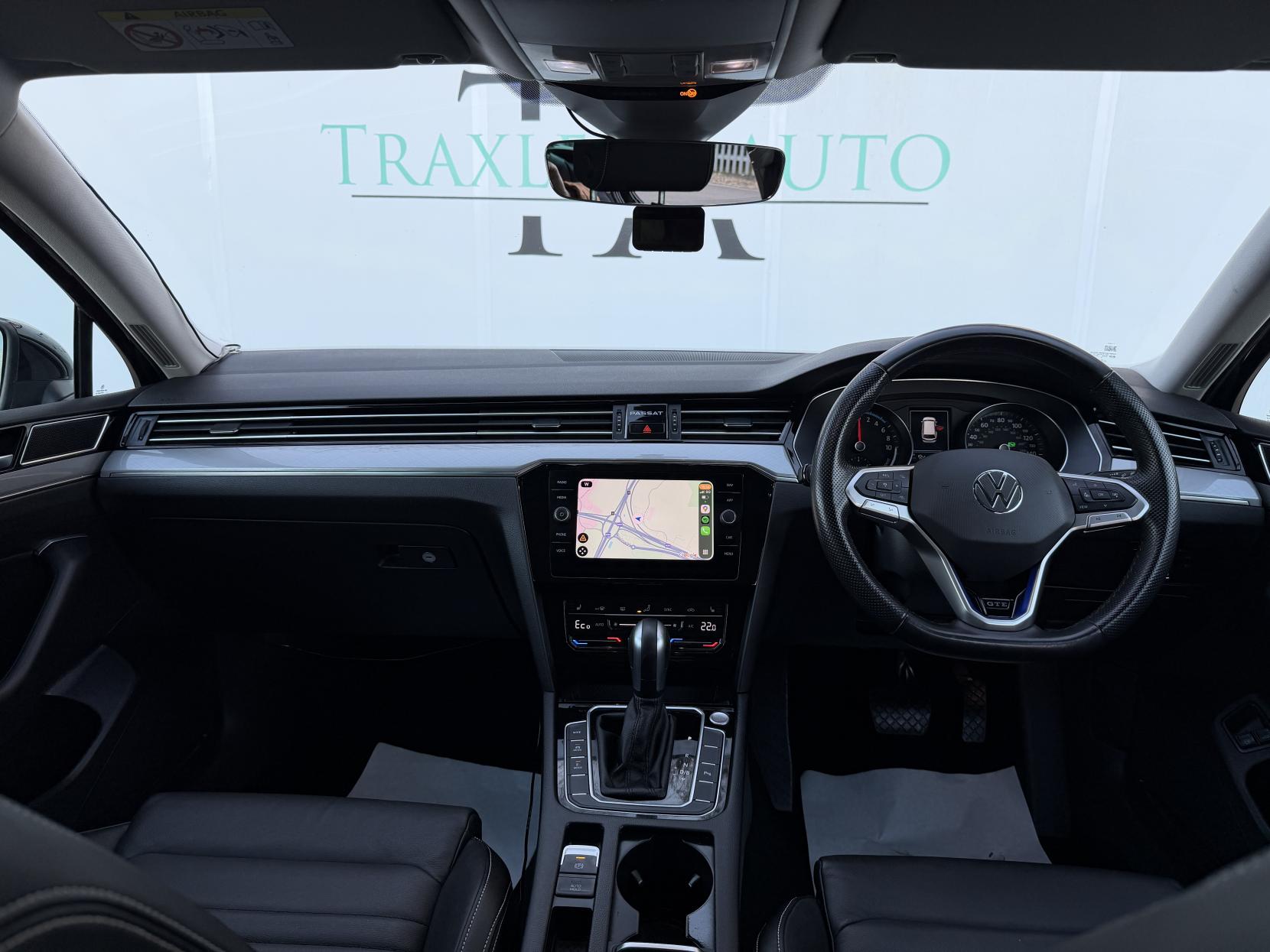 Volkswagen Passat 1.4 TSI 13kWh GTE Estate 5dr Petrol Plug-in Hybrid DSG Euro 6 (s/s) (218 ps)