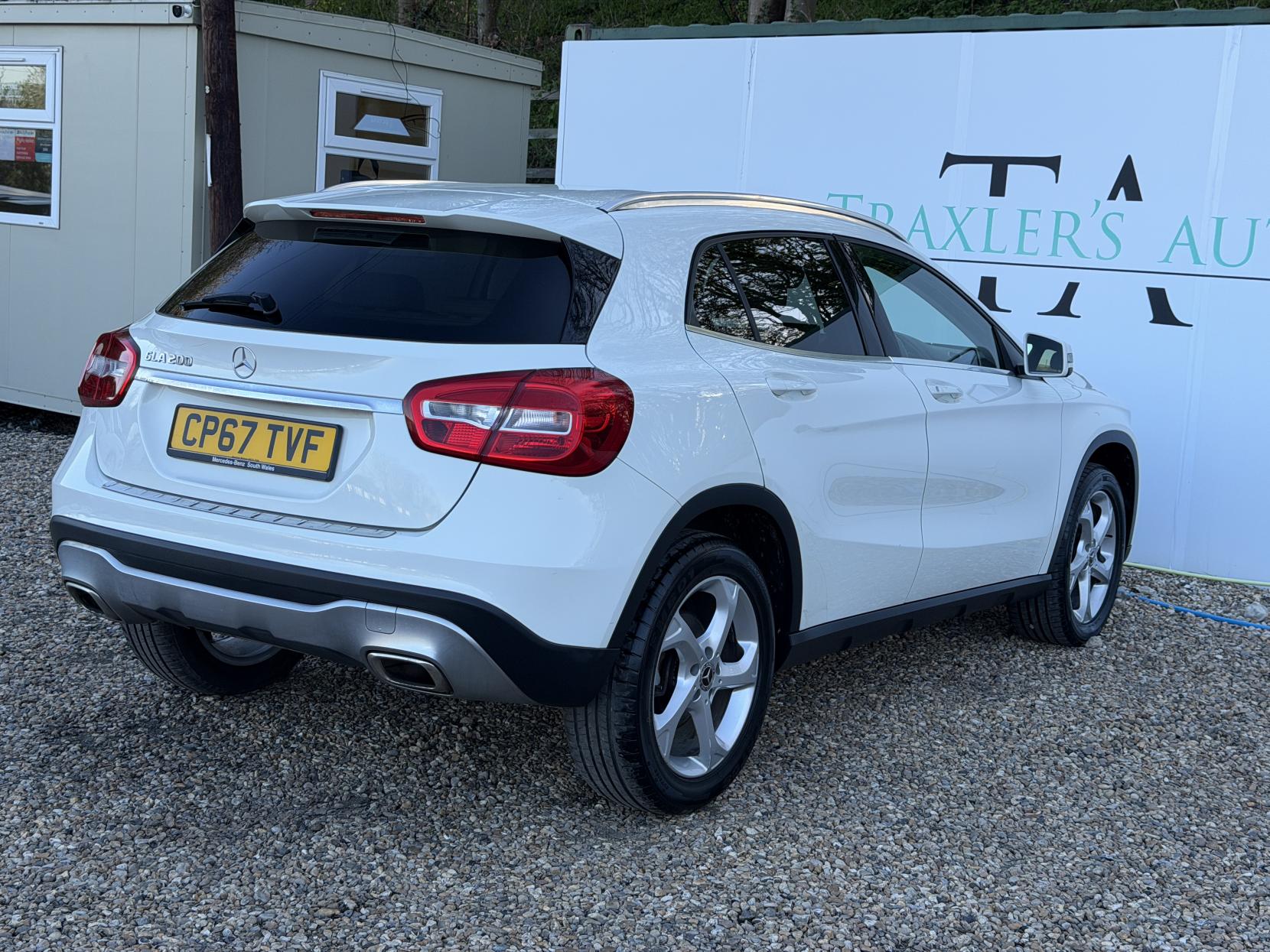 Mercedes-Benz GLA 1.6 GLA200 Sport SUV 5dr Petrol 7G-DCT Euro 6 (s/s) (156 ps)
