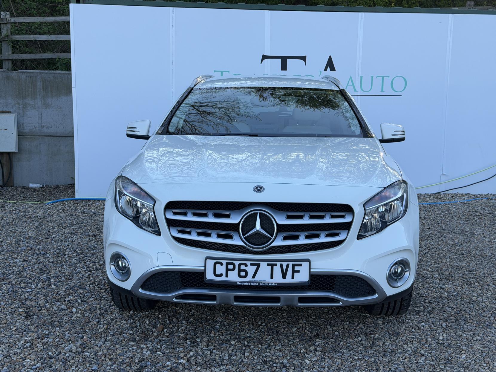 Mercedes-Benz GLA 1.6 GLA200 Sport SUV 5dr Petrol 7G-DCT Euro 6 (s/s) (156 ps)