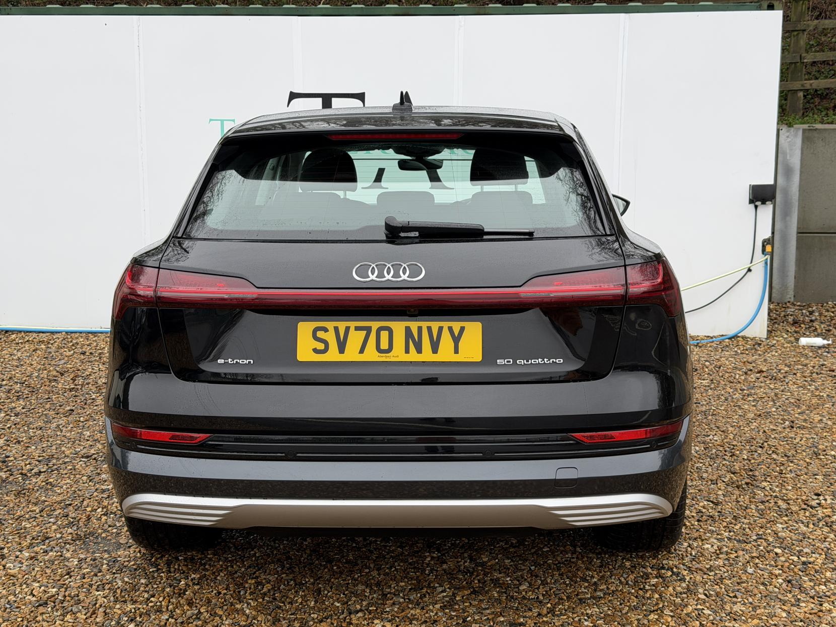 Audi e-tron 50 Technik SUV 5dr Electric Auto quattro 71.2kWh (313 ps)