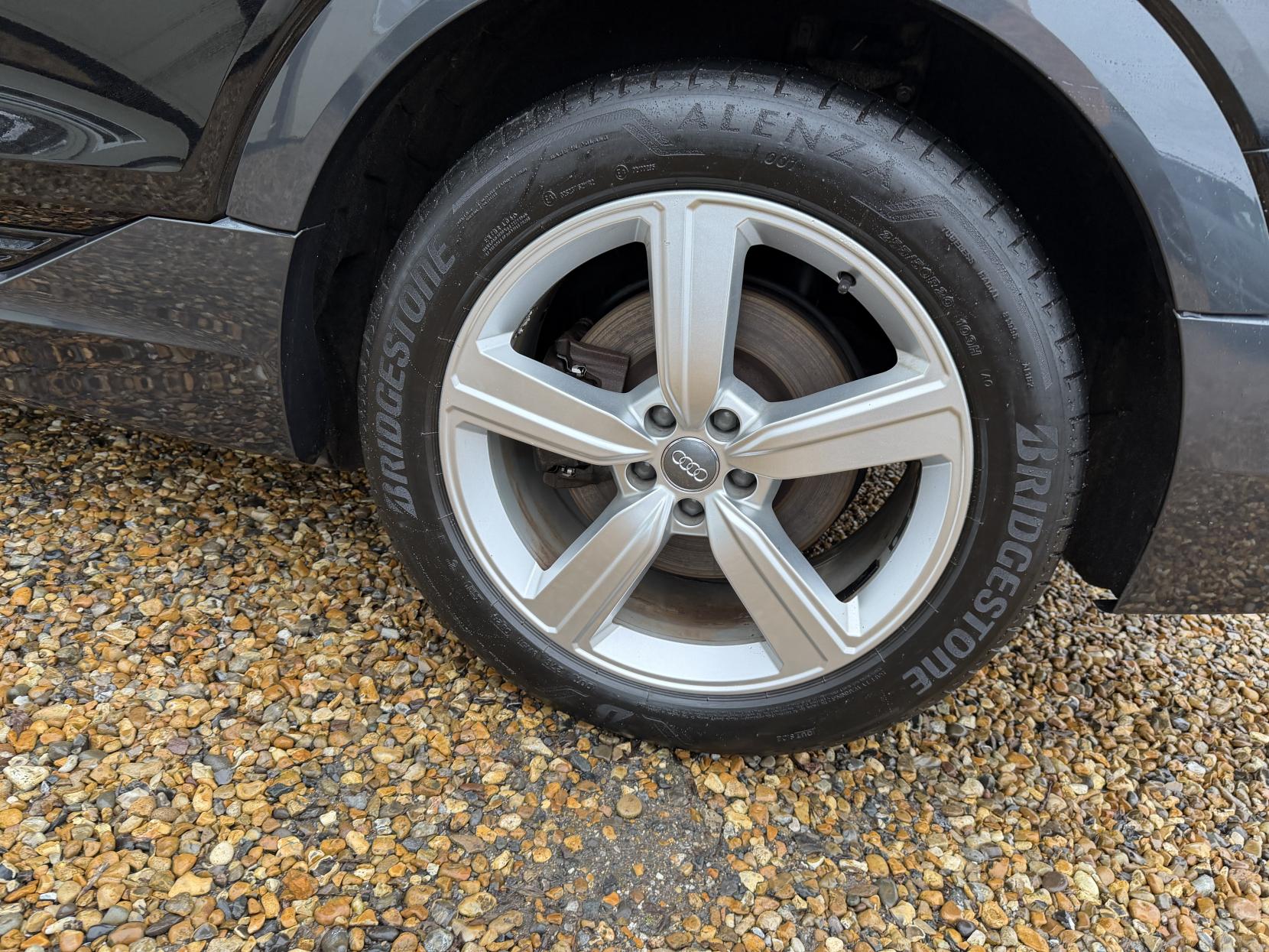 Audi e-tron 50 Technik SUV 5dr Electric Auto quattro 71.2kWh (313 ps)