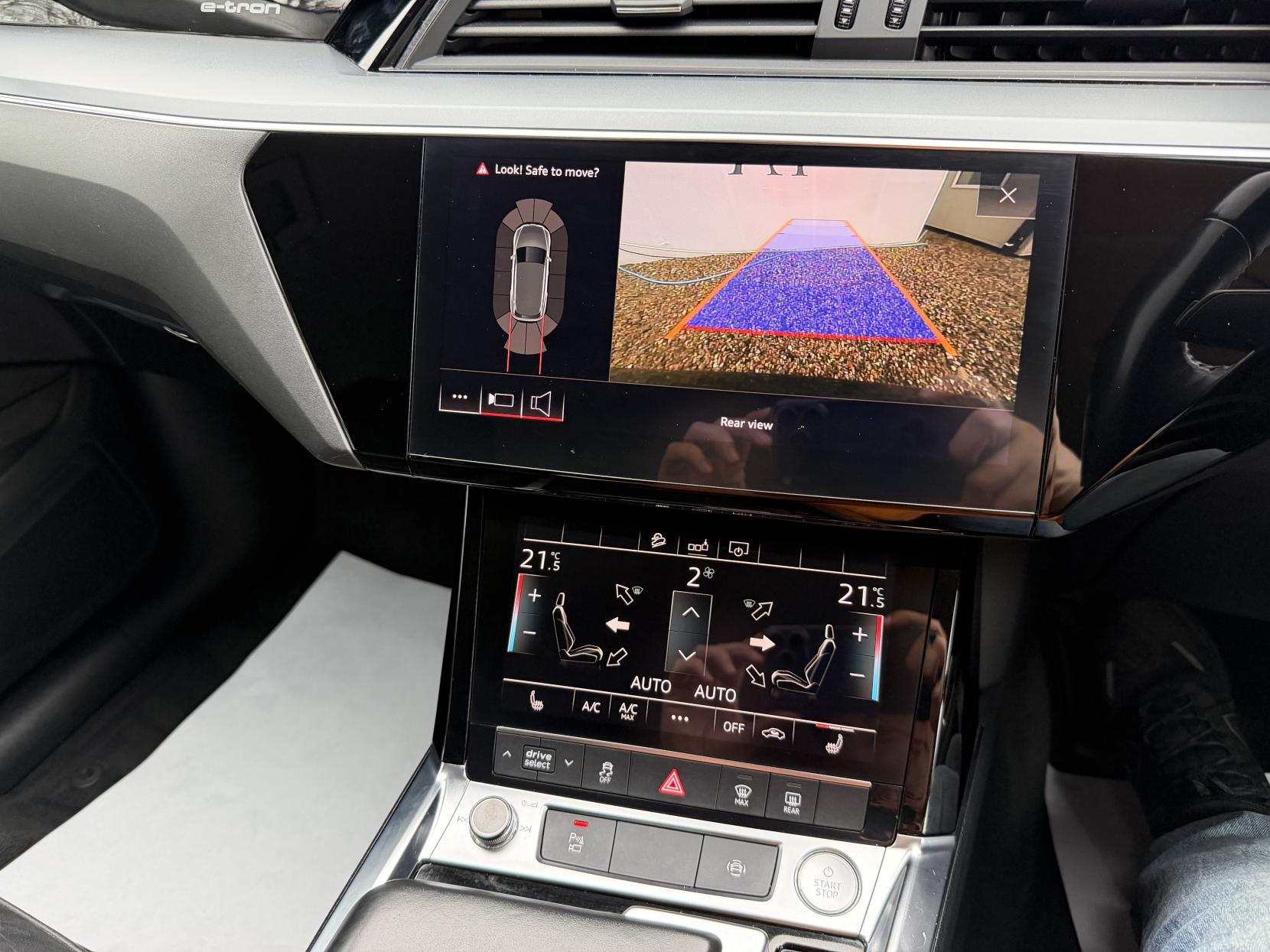 Audi e-tron 50 Technik SUV 5dr Electric Auto quattro 71.2kWh (313 ps)