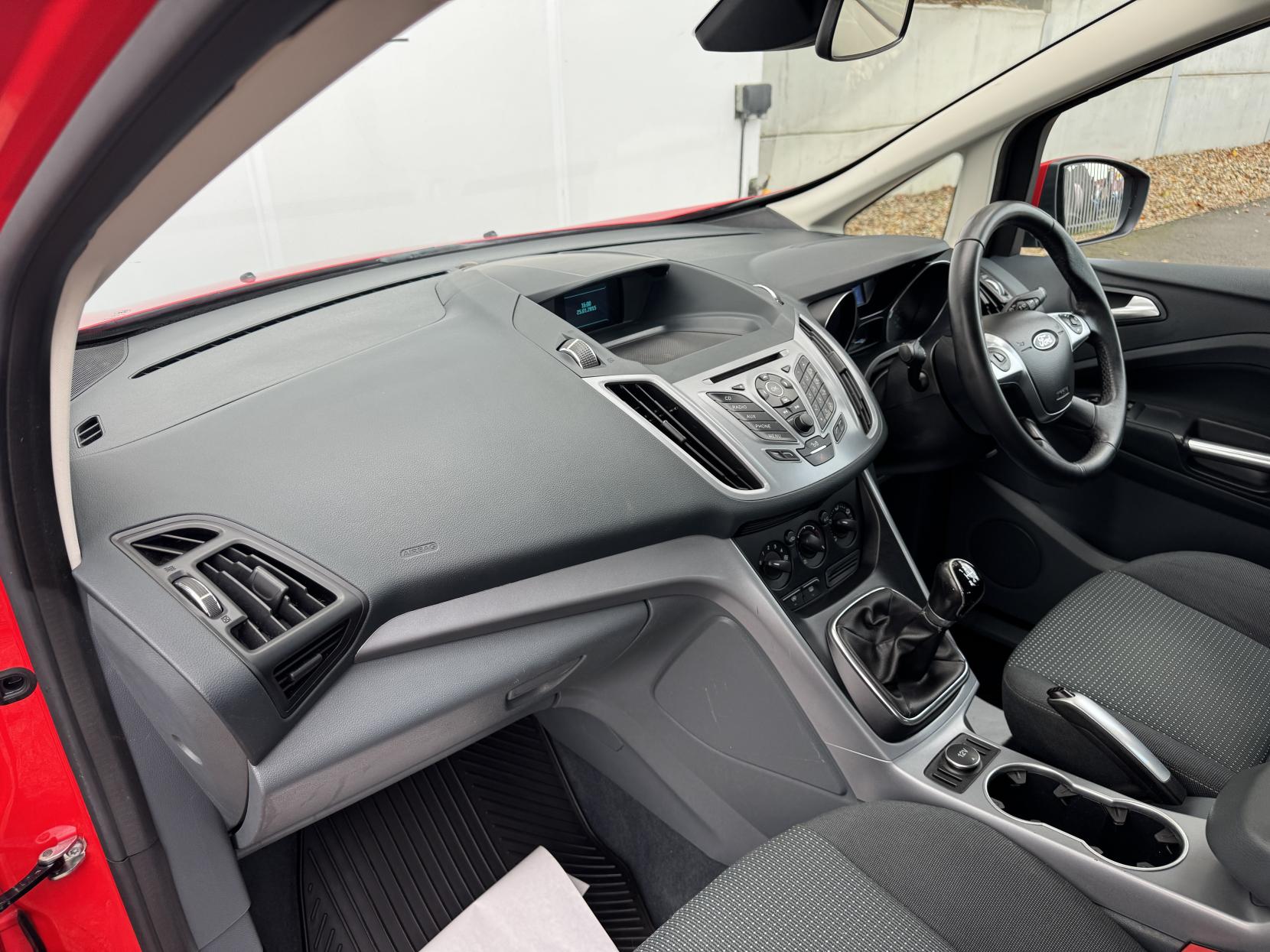 Ford C-Max 1.6 Zetec MPV 5dr Petrol Manual Euro 5 (105 ps)