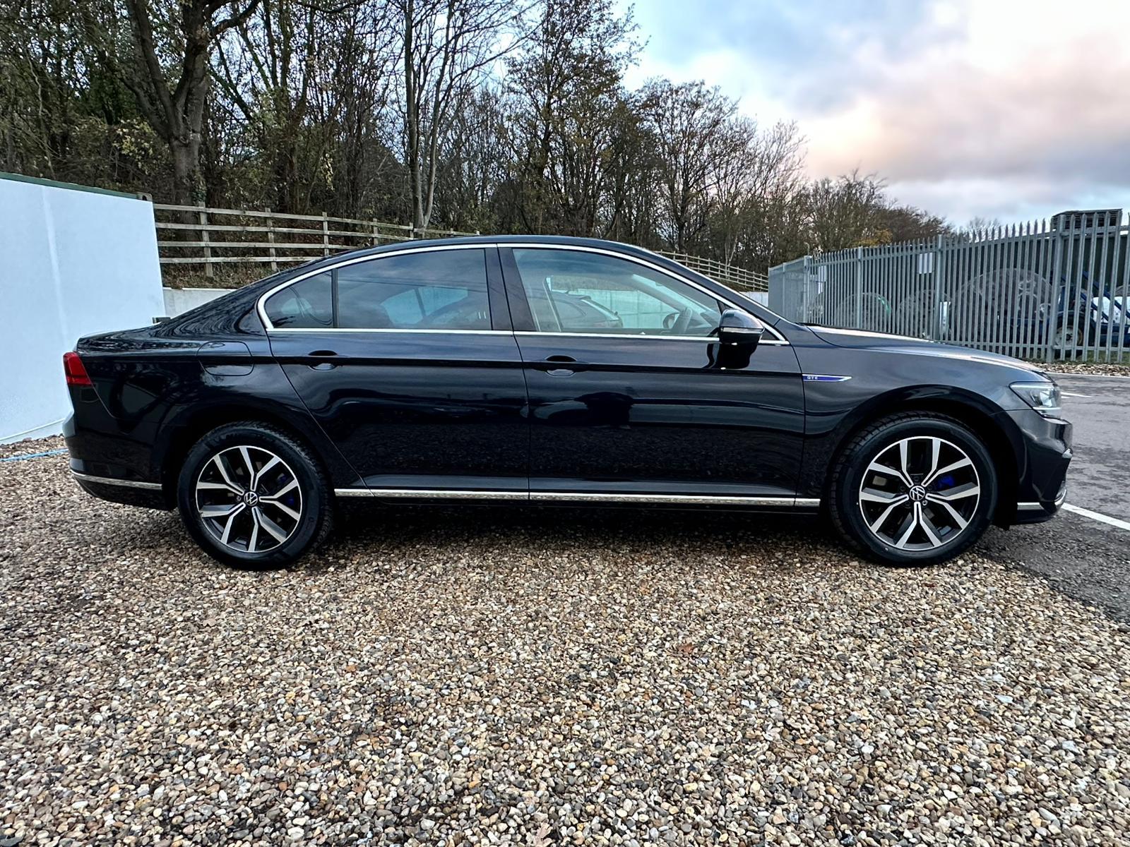 Volkswagen Passat 1.4 TSI 13kWh GTE Saloon 4dr Petrol Plug-in Hybrid DSG Euro 6 (s/s) (218 ps)