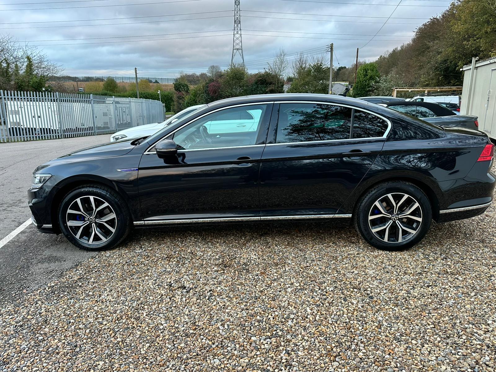 Volkswagen Passat 1.4 TSI 13kWh GTE Saloon 4dr Petrol Plug-in Hybrid DSG Euro 6 (s/s) (218 ps)