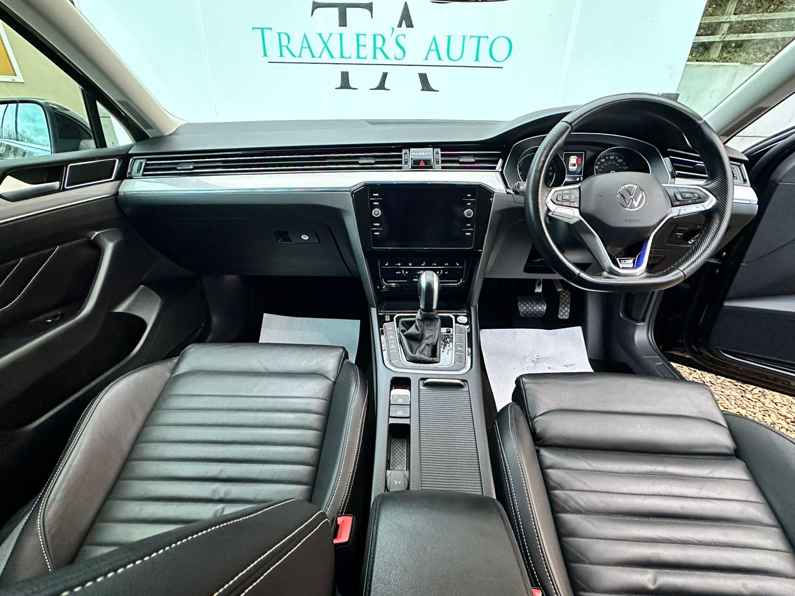 Volkswagen Passat 1.4 TSI 13kWh GTE Saloon 4dr Petrol Plug-in Hybrid DSG Euro 6 (s/s) (218 ps)