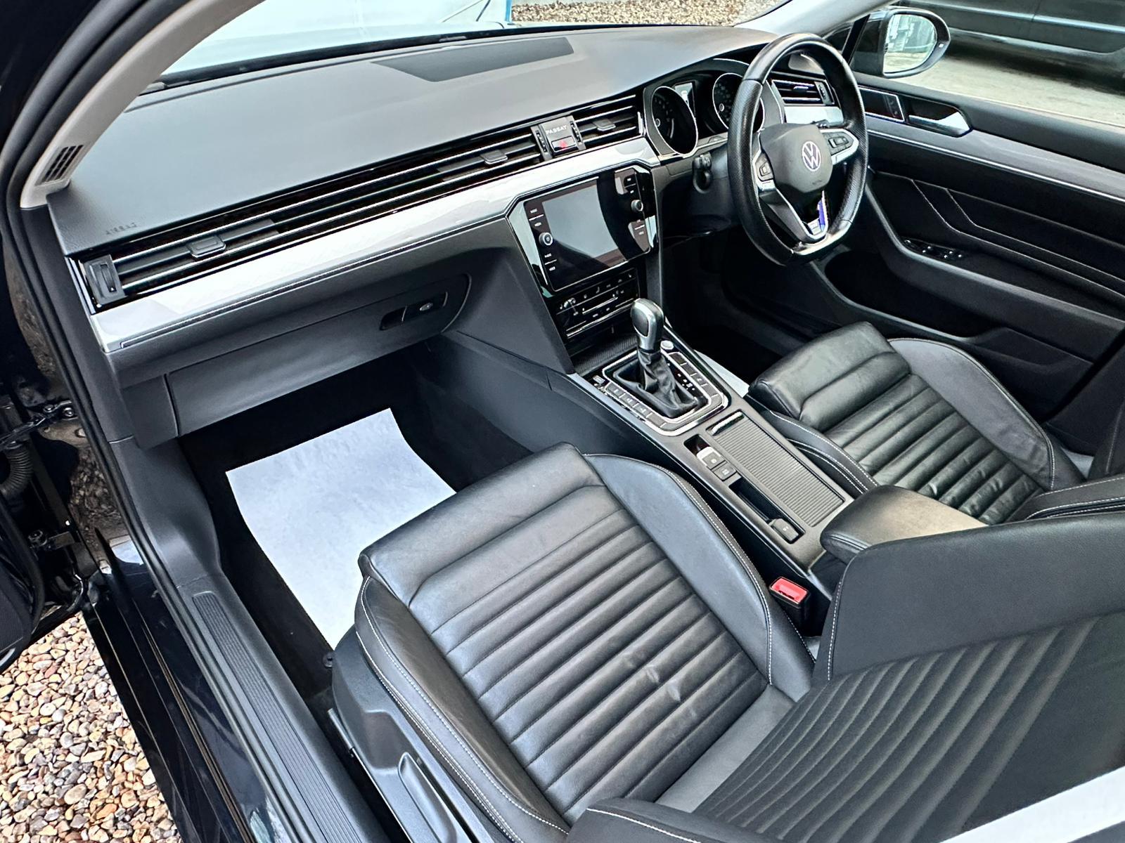 Volkswagen Passat 1.4 TSI 13kWh GTE Saloon 4dr Petrol Plug-in Hybrid DSG Euro 6 (s/s) (218 ps)