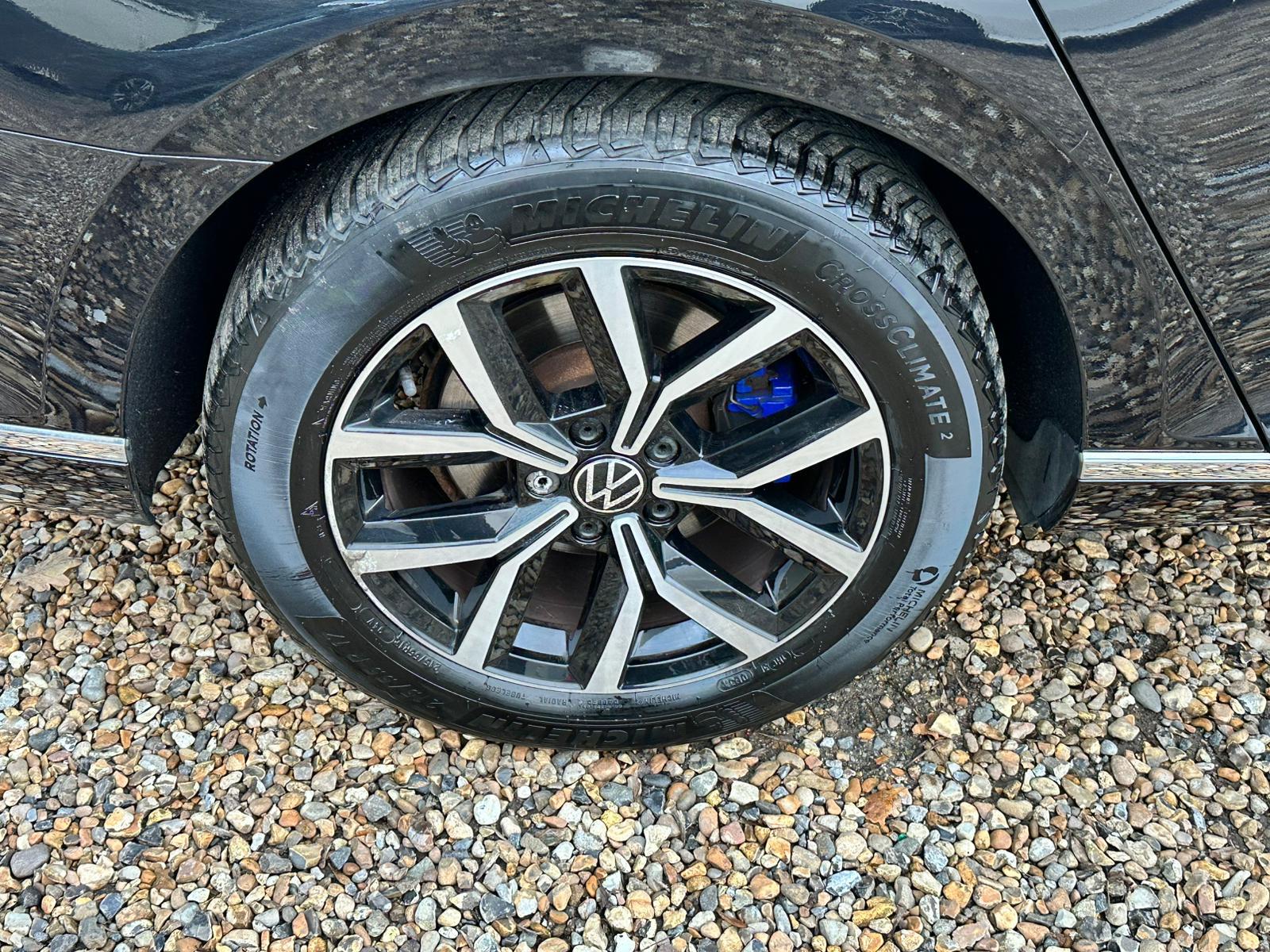 Volkswagen Passat 1.4 TSI 13kWh GTE Saloon 4dr Petrol Plug-in Hybrid DSG Euro 6 (s/s) (218 ps)