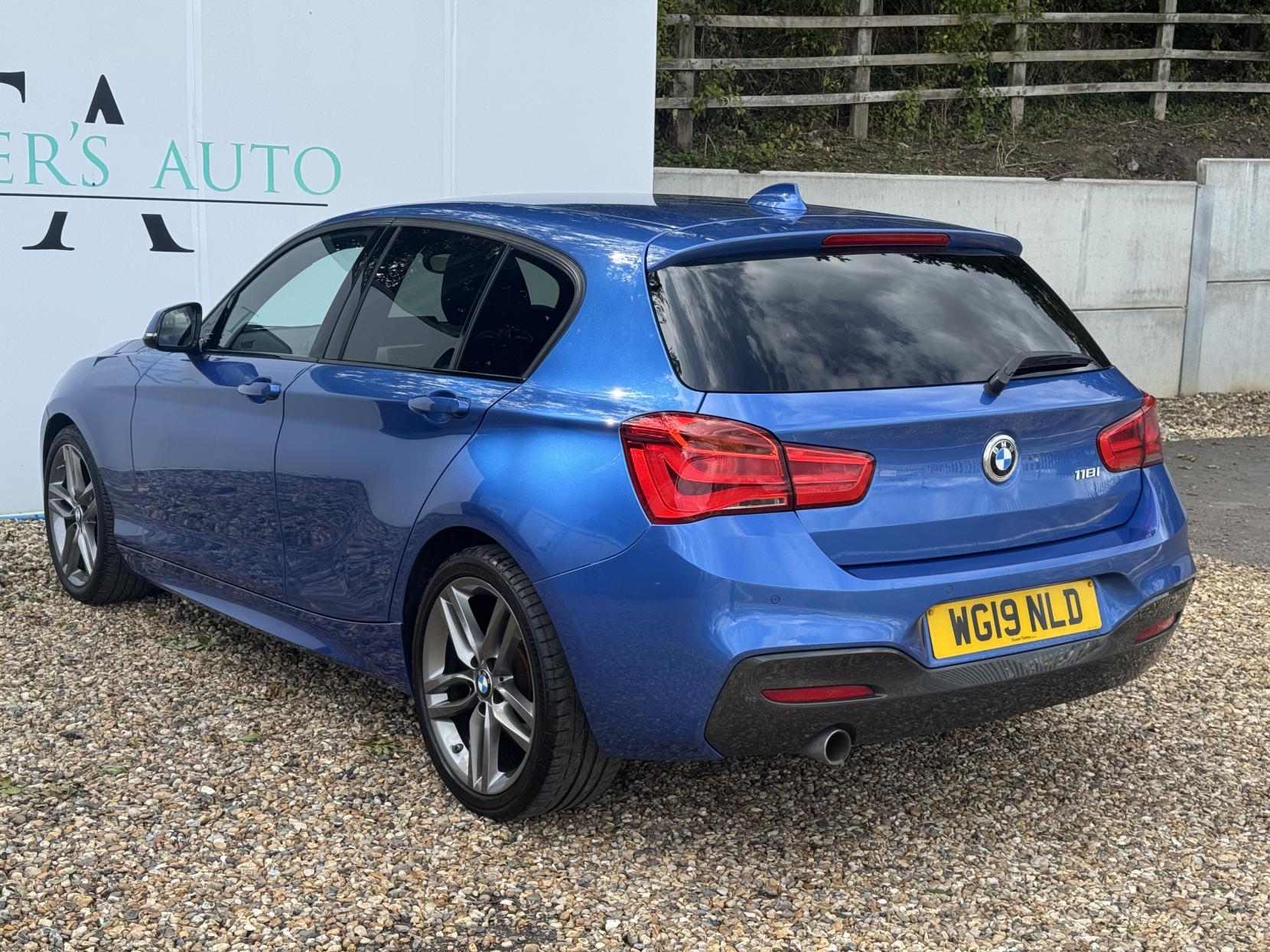 BMW 1 Series 1.5 118i GPF M Sport Hatchback 5dr Petrol Auto Euro 6 (s/s) (136 ps)