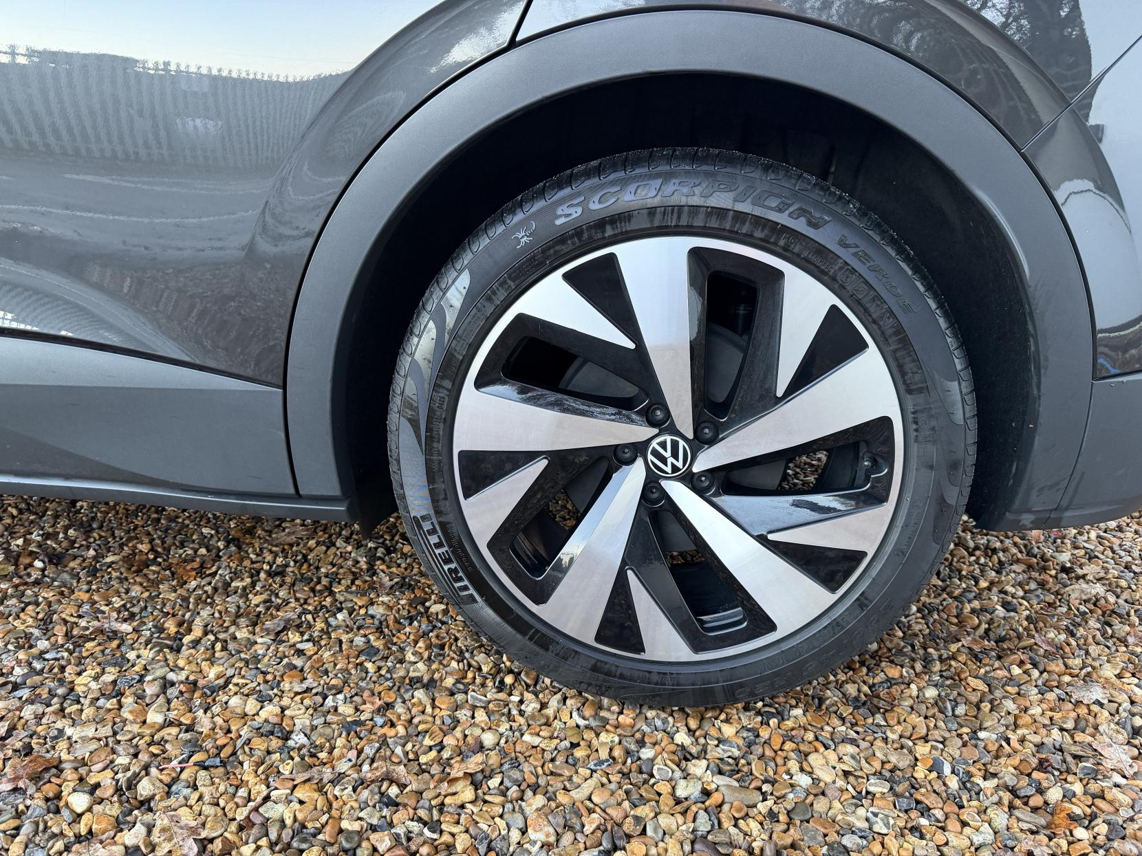 Volkswagen ID.4 Pro Performance 77kWh 1ST Edition SUV 5dr Electric Auto (204 ps)