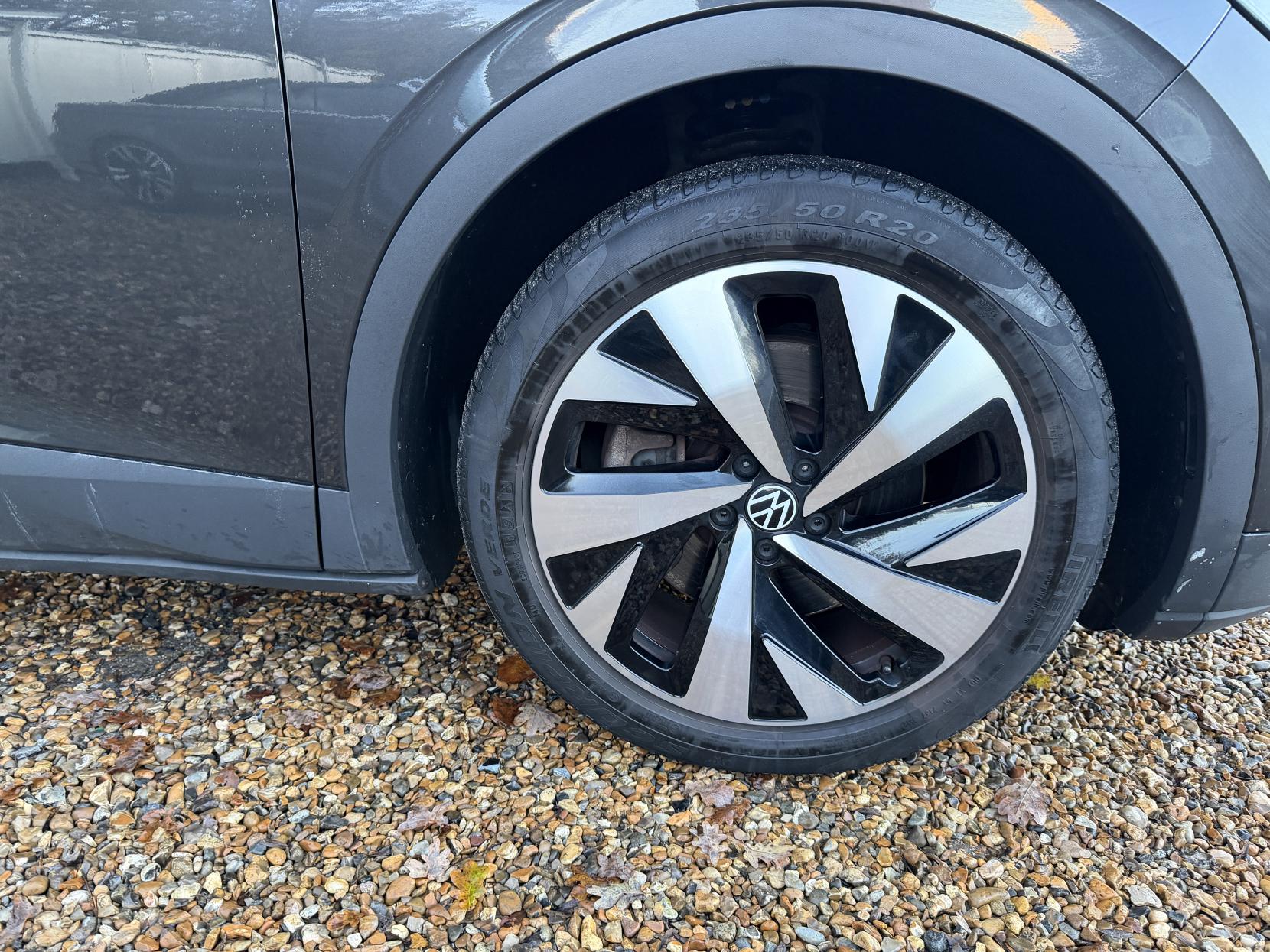 Volkswagen ID.4 Pro Performance 77kWh 1ST Edition SUV 5dr Electric Auto (204 ps)