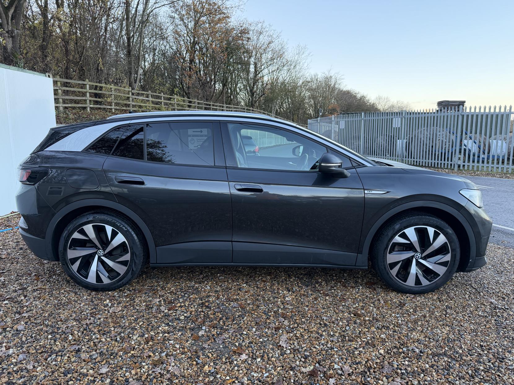 Volkswagen ID.4 Pro Performance 77kWh 1ST Edition SUV 5dr Electric Auto (204 ps)