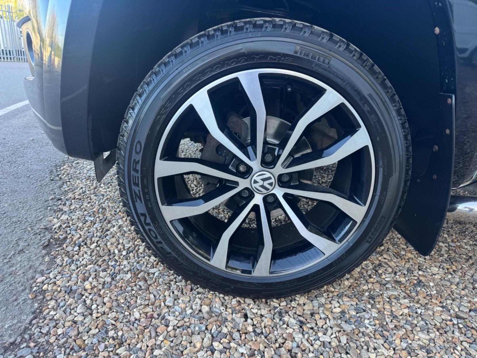 Volkswagen Amarok 2.0 BiTDI BlueMotion Tech Highline Auto 4Motion Euro 5 (s/s) 4dr