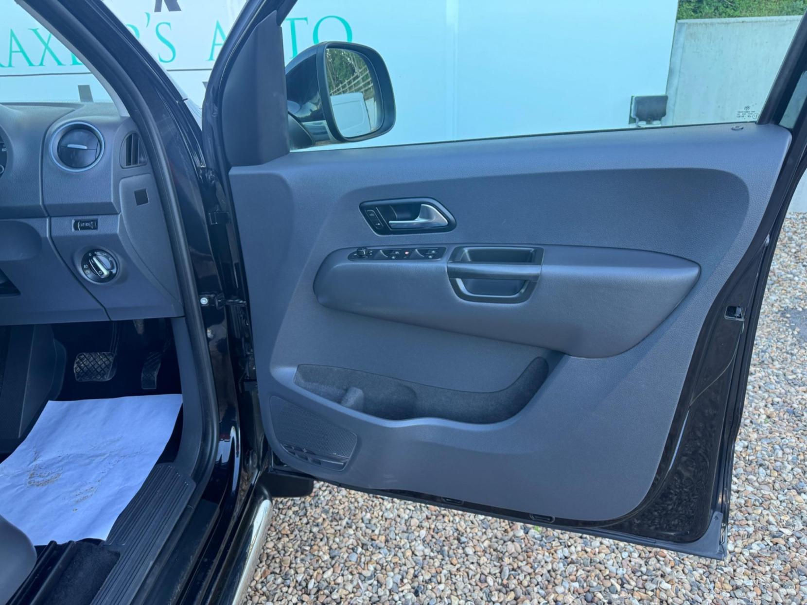 Volkswagen Amarok 2.0 BiTDI BlueMotion Tech Highline Auto 4Motion Euro 5 (s/s) 4dr