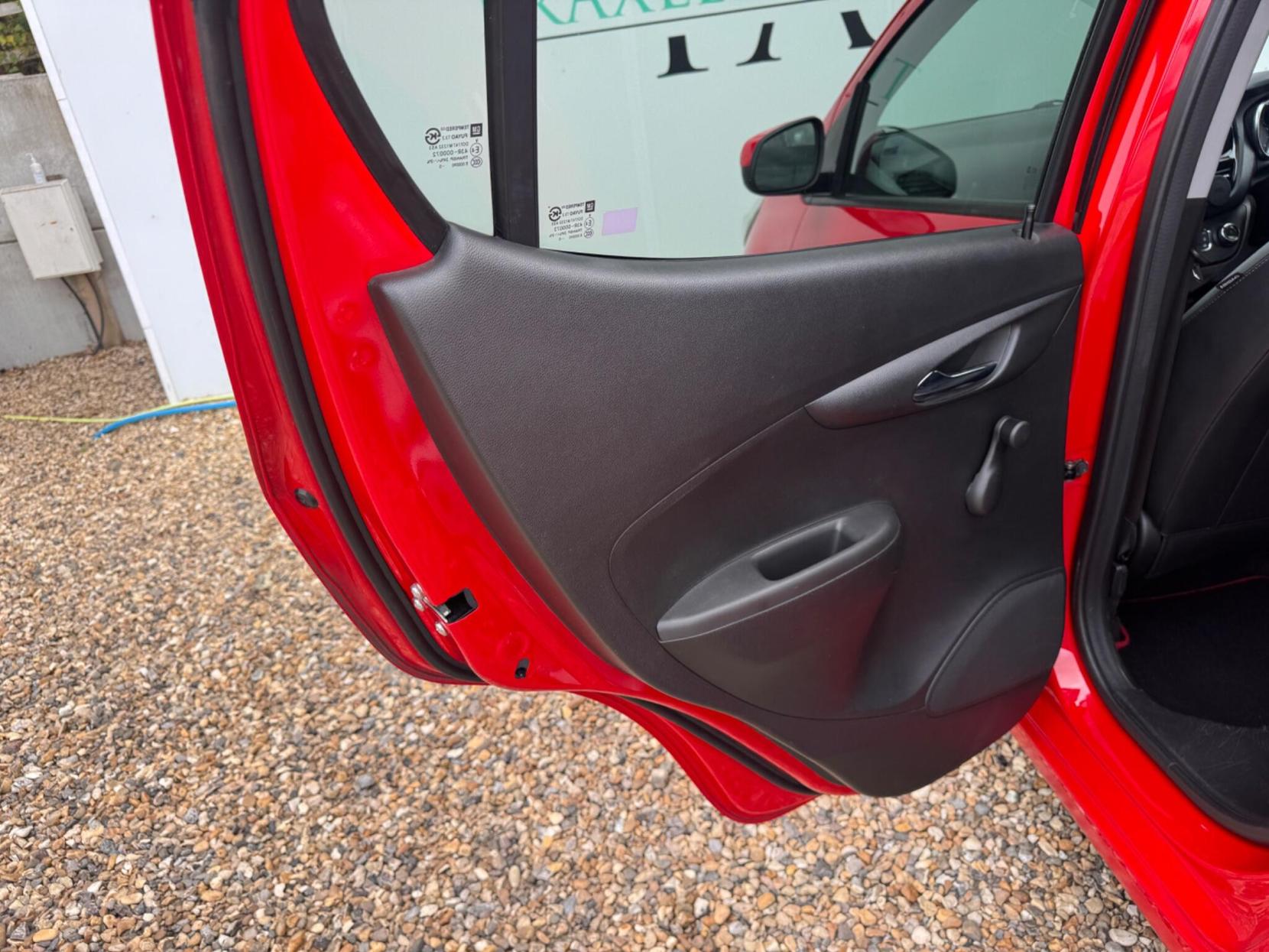 Vauxhall Viva 1.0i SL Euro 6 5dr