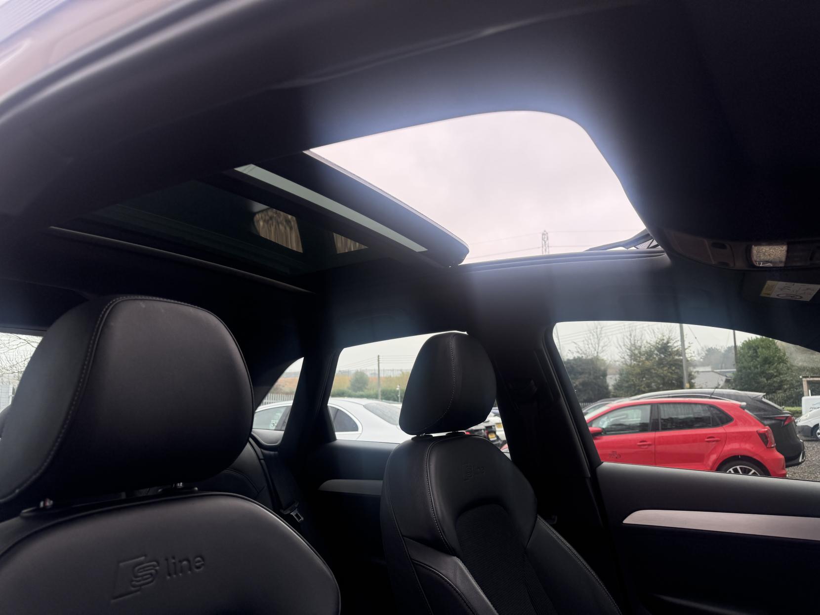 Audi Q3 1.4 TFSI S line SUV 5dr Petrol S Tronic Euro 6 (s/s) (150 ps)