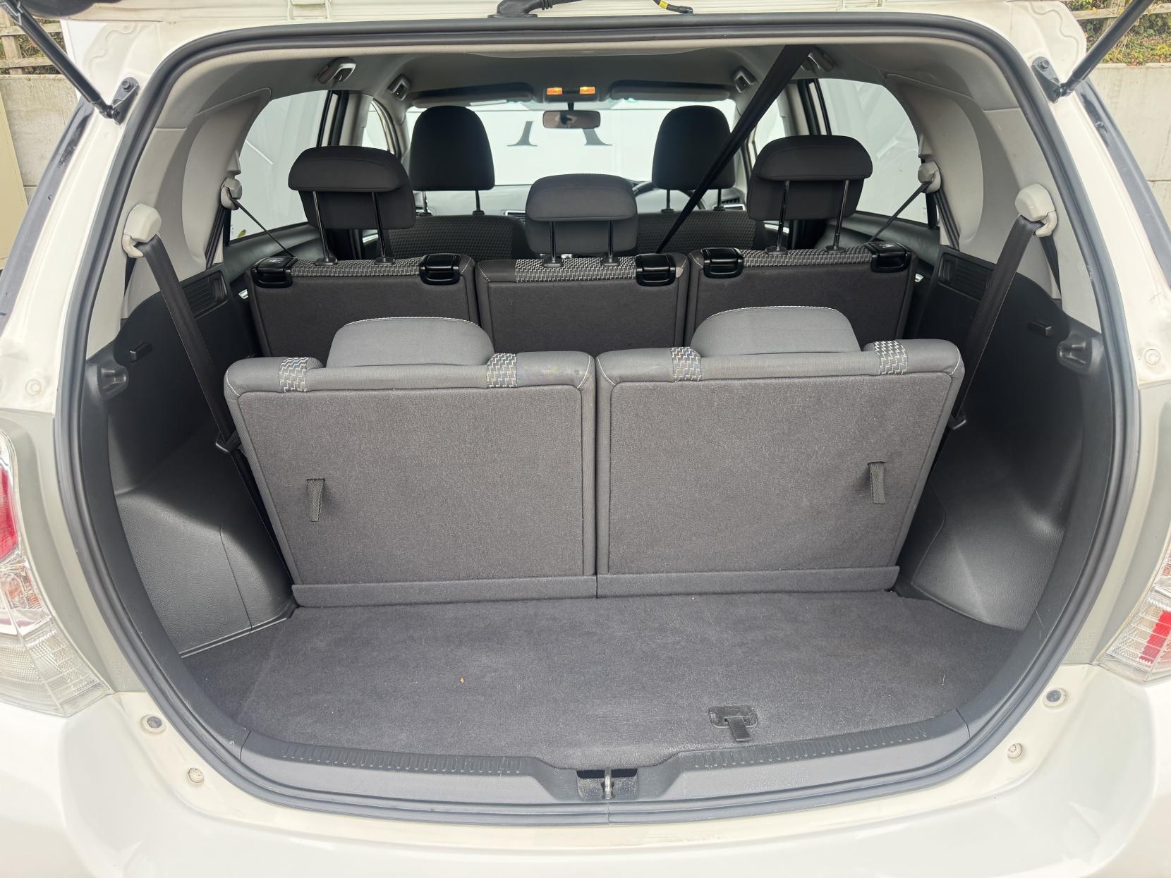 Toyota Verso 1.6 D-4D Trend MPV 5dr Diesel Manual Euro 5 (s/s) (110 bhp)