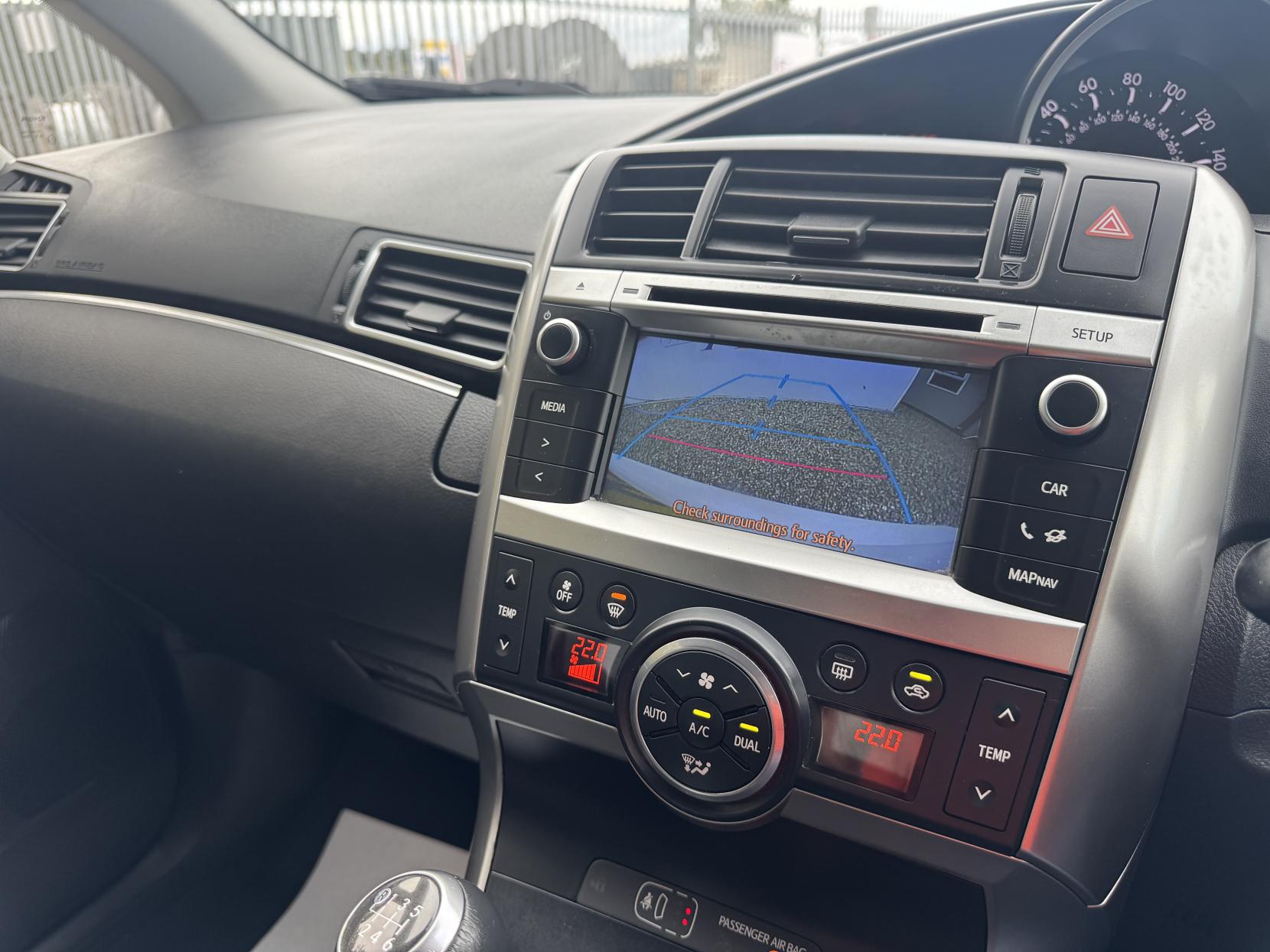 Toyota Verso 1.6 D-4D Trend MPV 5dr Diesel Manual Euro 5 (s/s) (110 bhp)