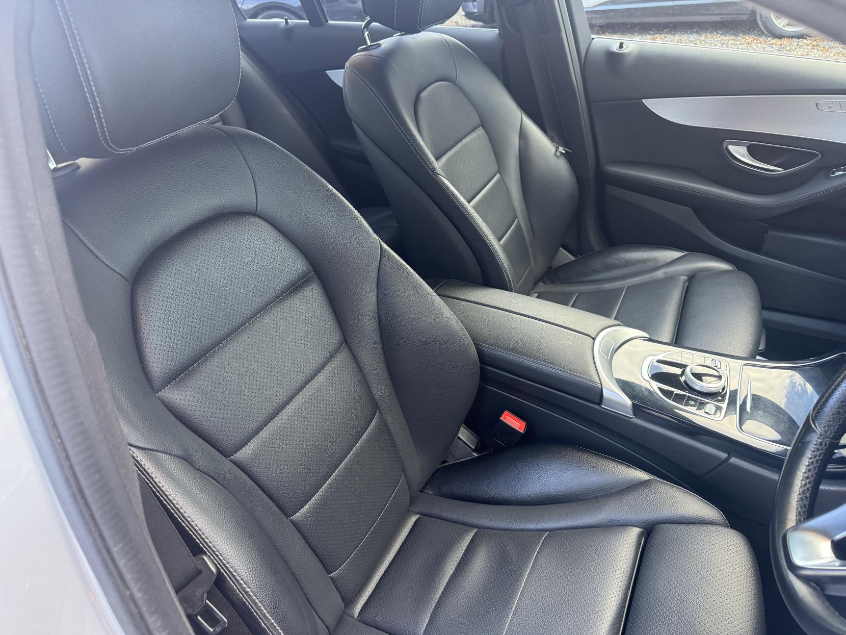 Mercedes-Benz C Class 2.1 C220d Sport Saloon 4dr Diesel G-Tronic+ Euro 6 (s/s) (170 ps)