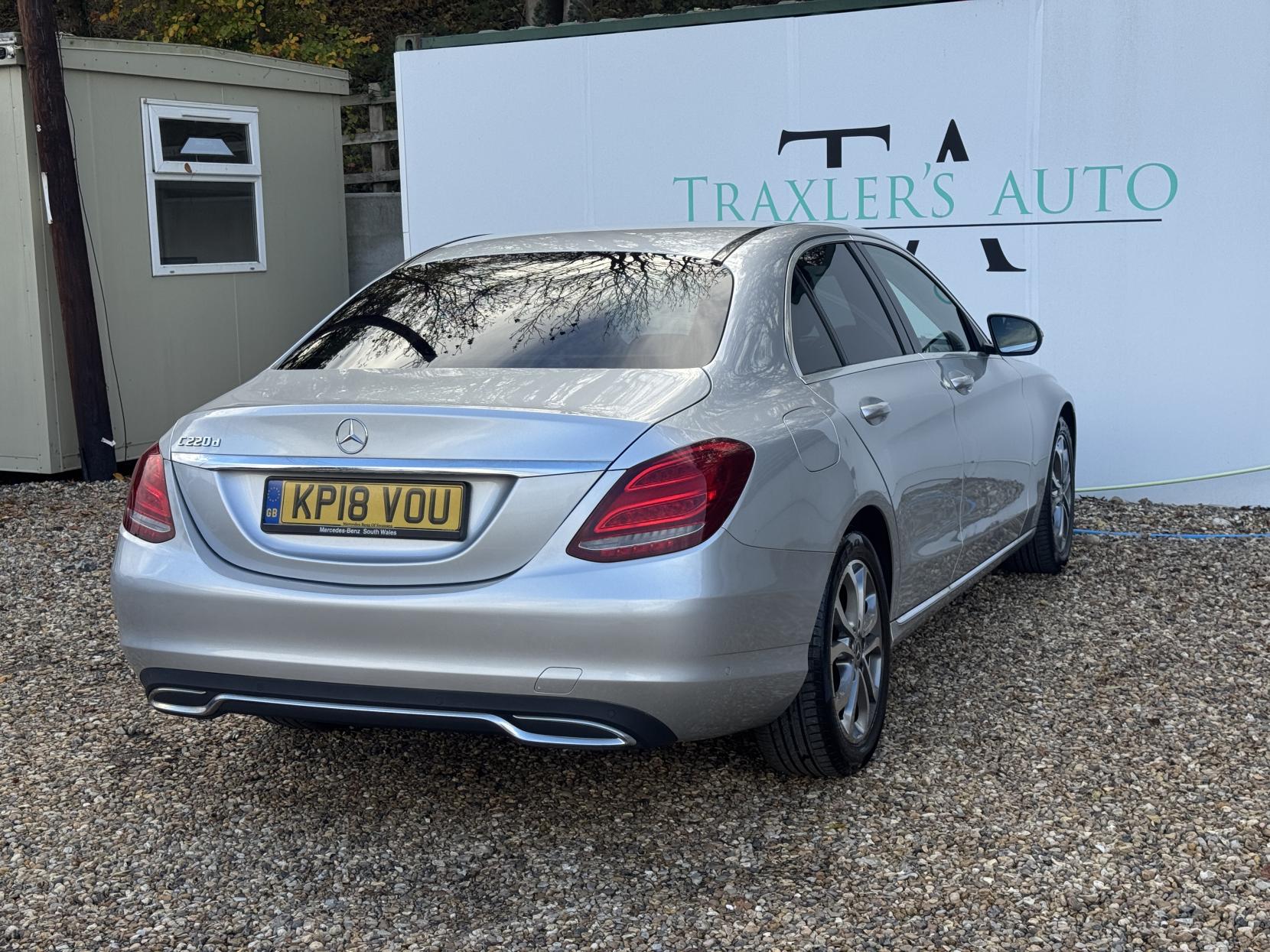 Mercedes-Benz C Class 2.1 C220d Sport Saloon 4dr Diesel G-Tronic+ Euro 6 (s/s) (170 ps)