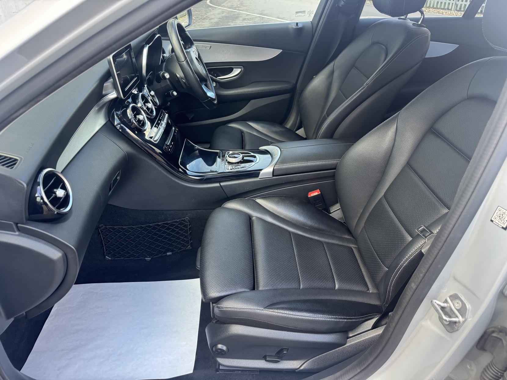 Mercedes-Benz C Class 2.1 C220d Sport Saloon 4dr Diesel G-Tronic+ Euro 6 (s/s) (170 ps)