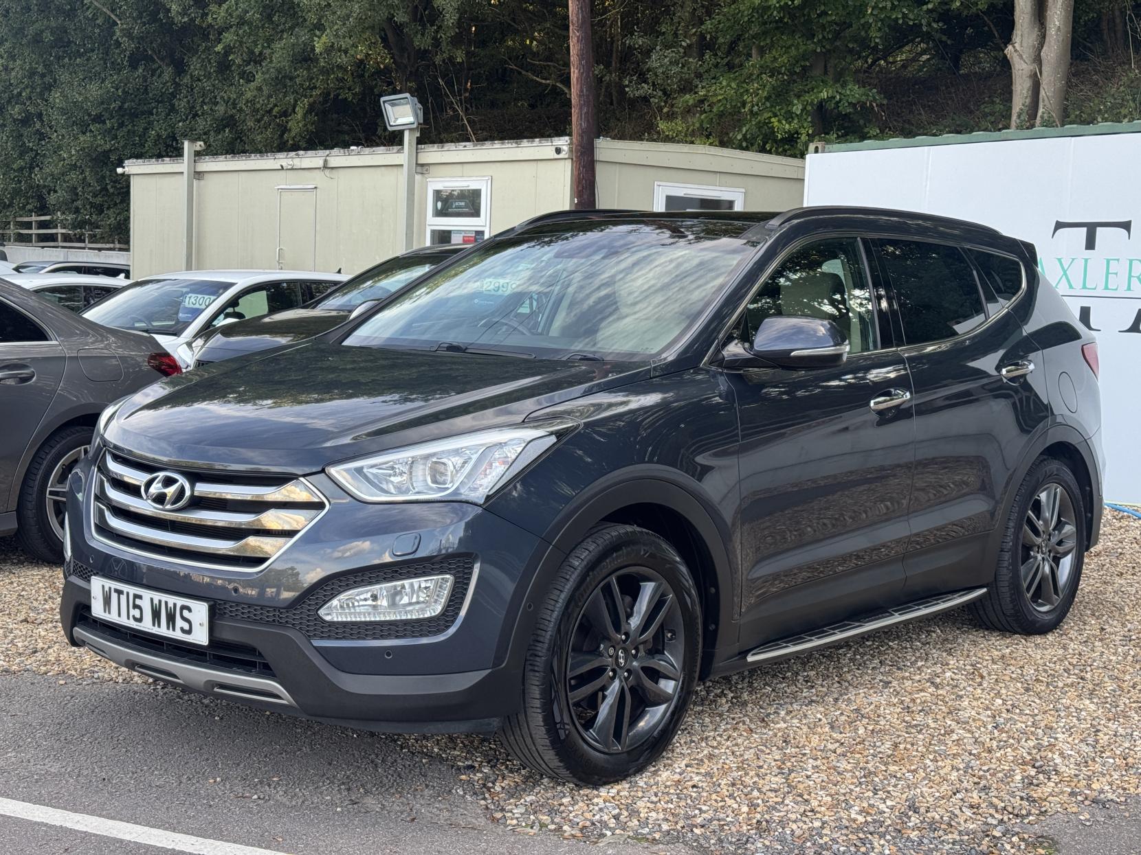 Hyundai Santa Fe 2.2 CRDi Premium SE SUV 5dr Diesel Auto 4WD Euro 5 (7 seat) (194 bhp)