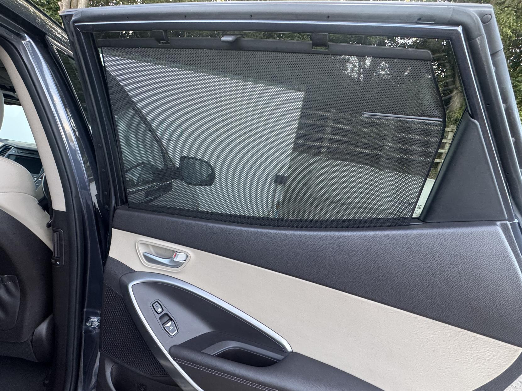 Hyundai Santa Fe 2.2 CRDi Premium SE SUV 5dr Diesel Auto 4WD Euro 5 (7 seat) (194 bhp)