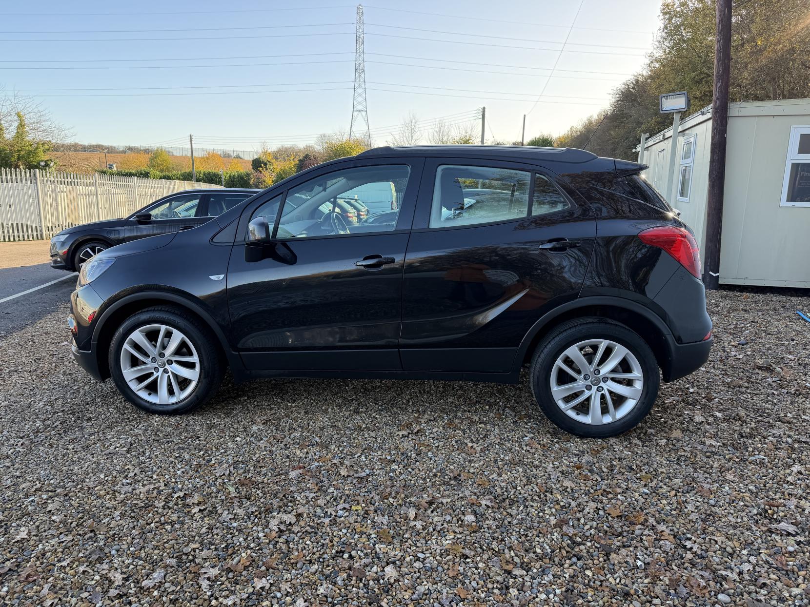 Vauxhall Mokka X 1.4i Turbo Design Nav SUV 5dr Petrol Auto Euro 6 (140 ps)