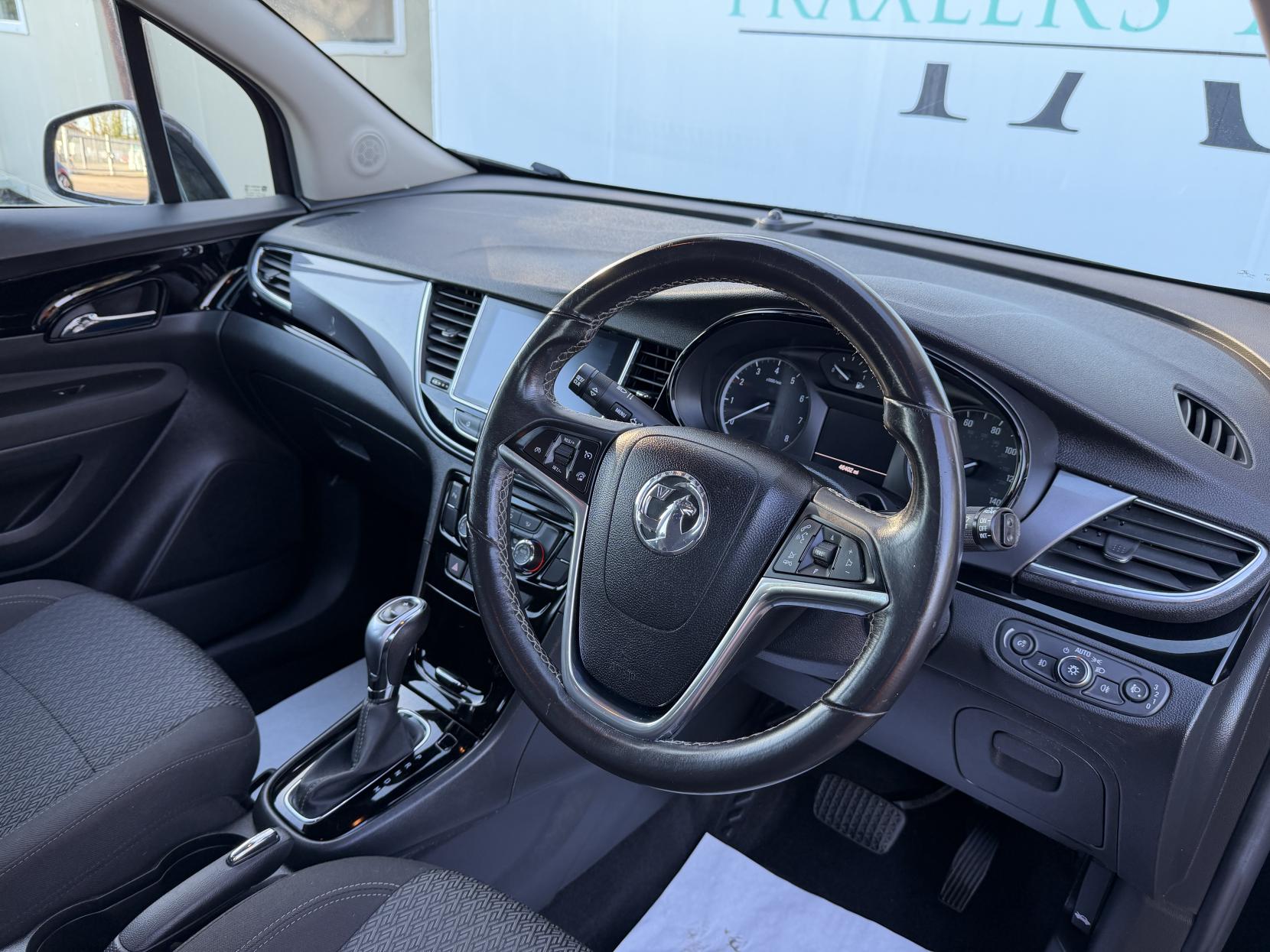 Vauxhall Mokka X 1.4i Turbo Design Nav SUV 5dr Petrol Auto Euro 6 (140 ps)