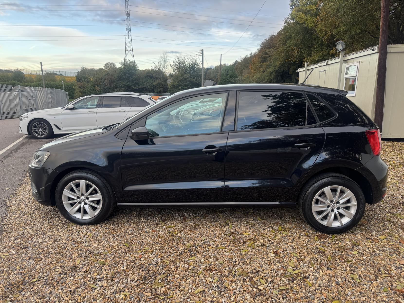 Volkswagen Polo 1.0 BlueMotion Tech SE Hatchback 5dr Petrol Manual Euro 6 (s/s) (60 ps)