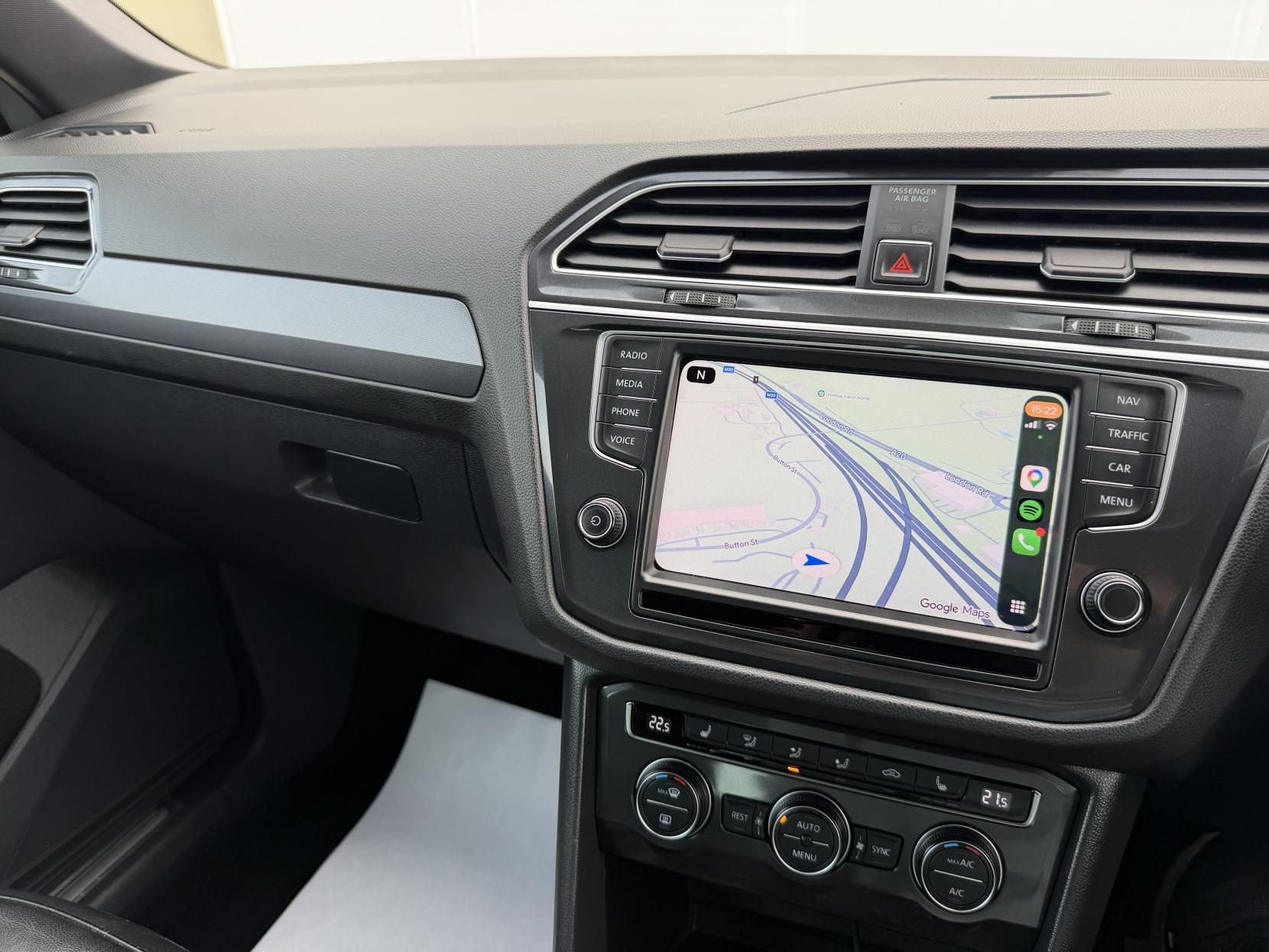 Volkswagen Tiguan 2.0 TDI BlueMotion Tech R-Line SUV 5dr Diesel Manual 4Motion Euro 6 (s/s) (150 ps)