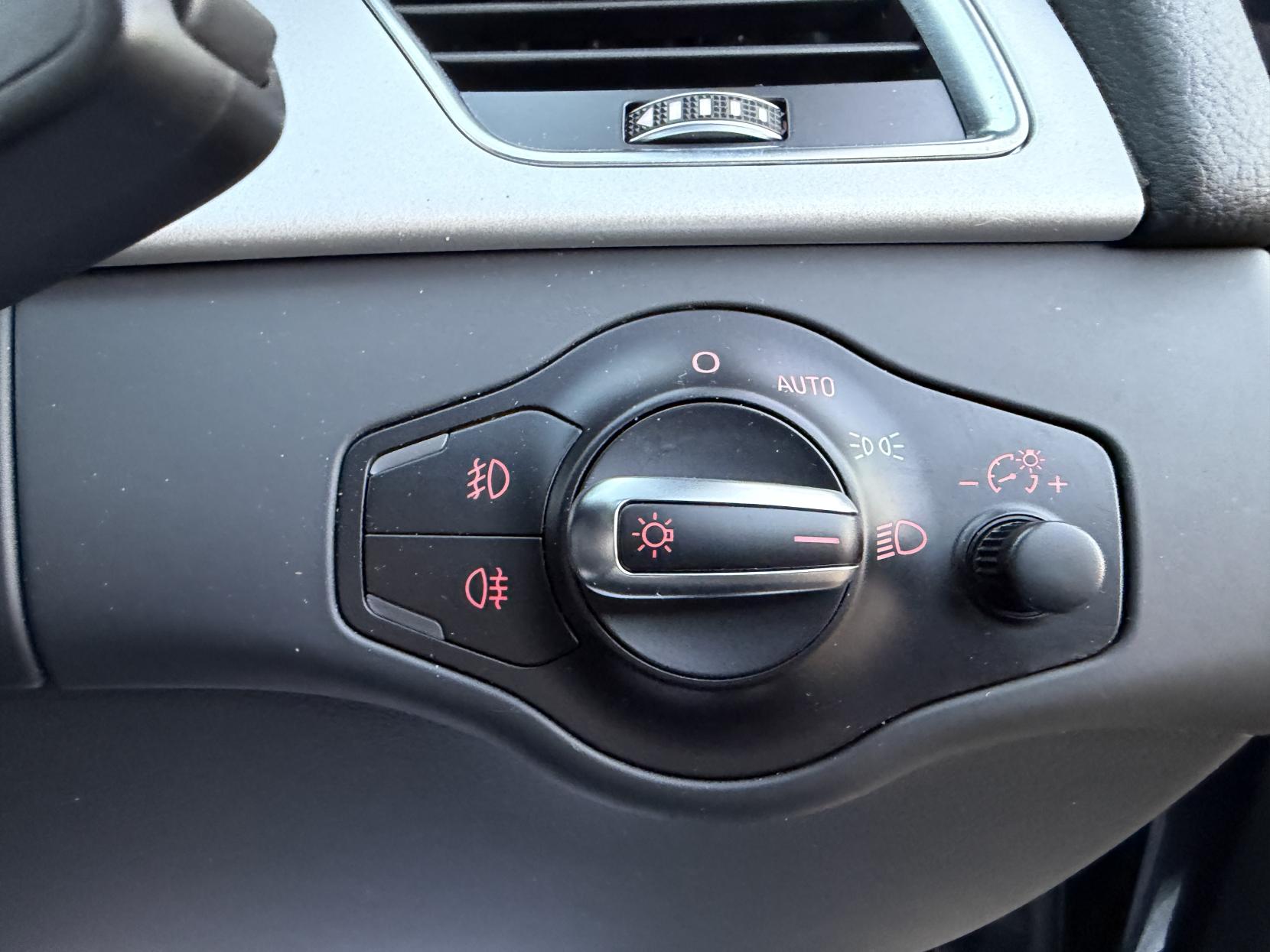 Audi S4 Avant 3.0 TFSI V6 Estate 5dr Petrol S Tronic quattro Euro 6 (s/s) (Nav) (333 ps)