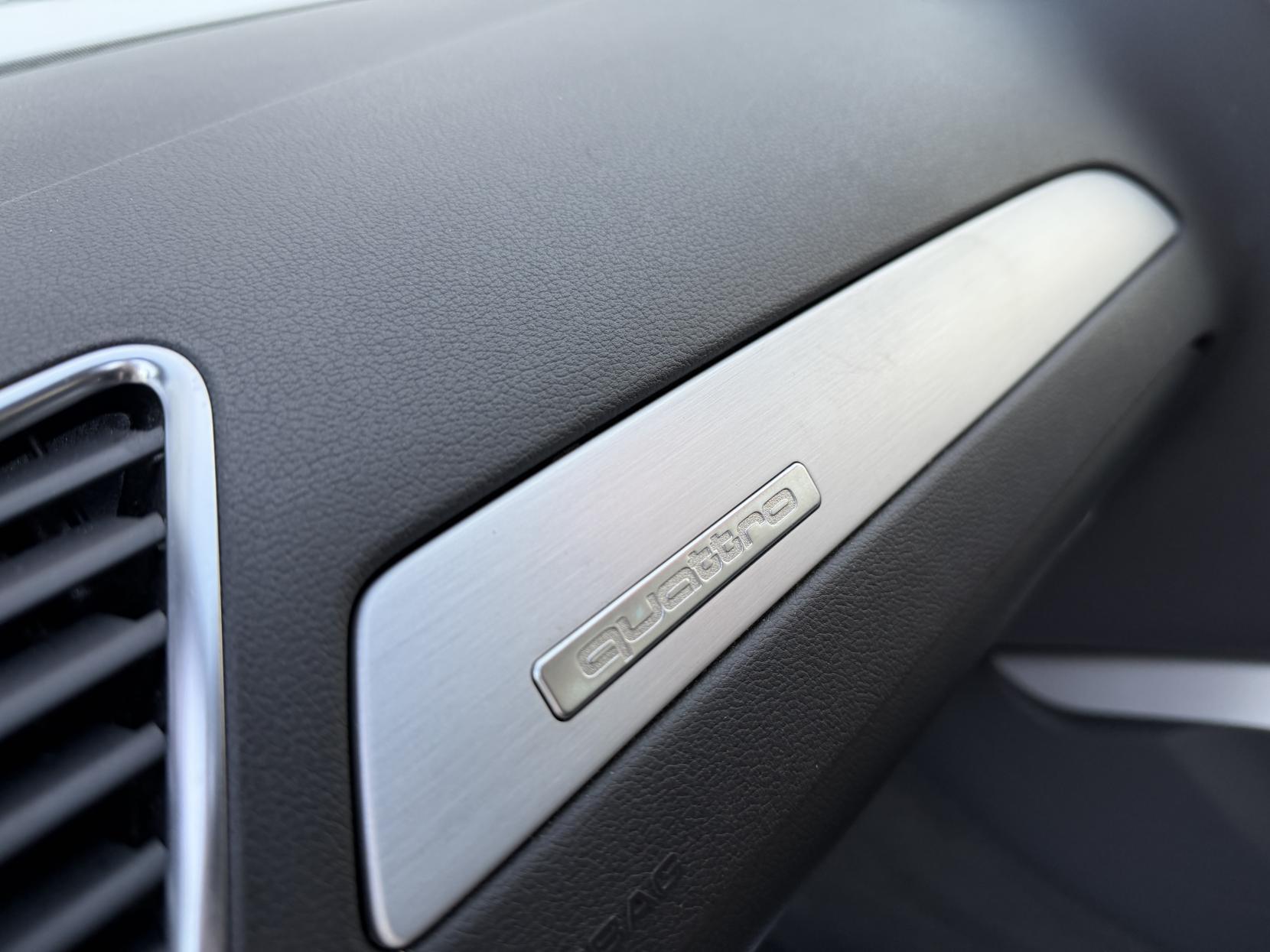 Audi S4 Avant 3.0 TFSI V6 Estate 5dr Petrol S Tronic quattro Euro 6 (s/s) (Nav) (333 ps)