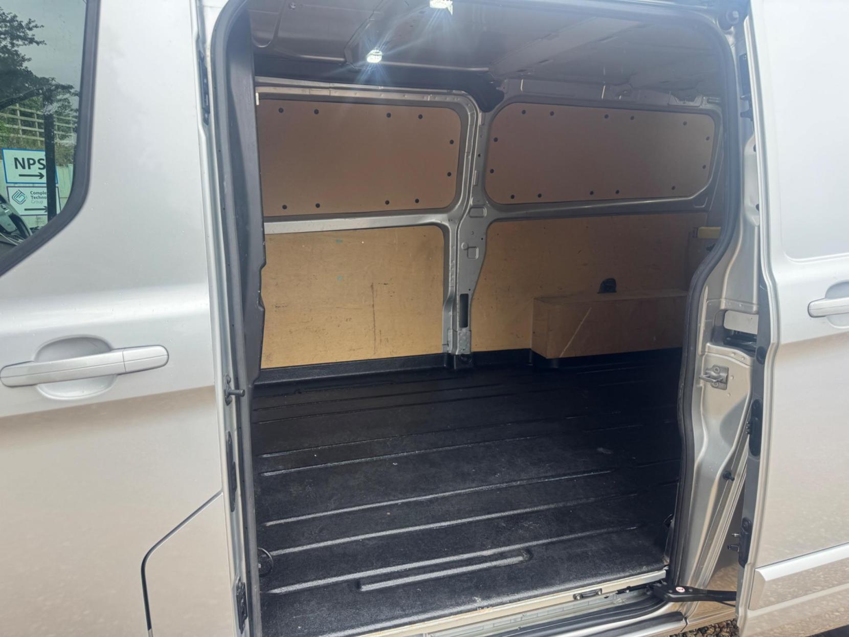 Ford Transit Custom 2.0 300 EcoBlue Limited L2 H1 Euro 6 5dr