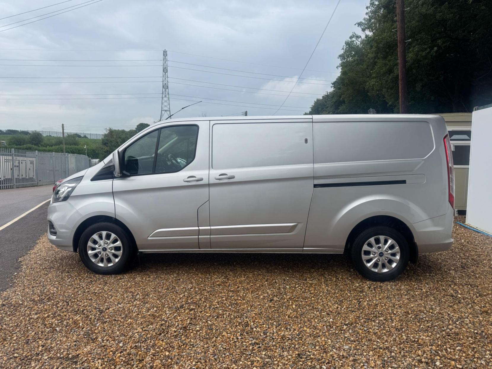 Ford Transit Custom 2.0 300 EcoBlue Limited L2 H1 Euro 6 5dr