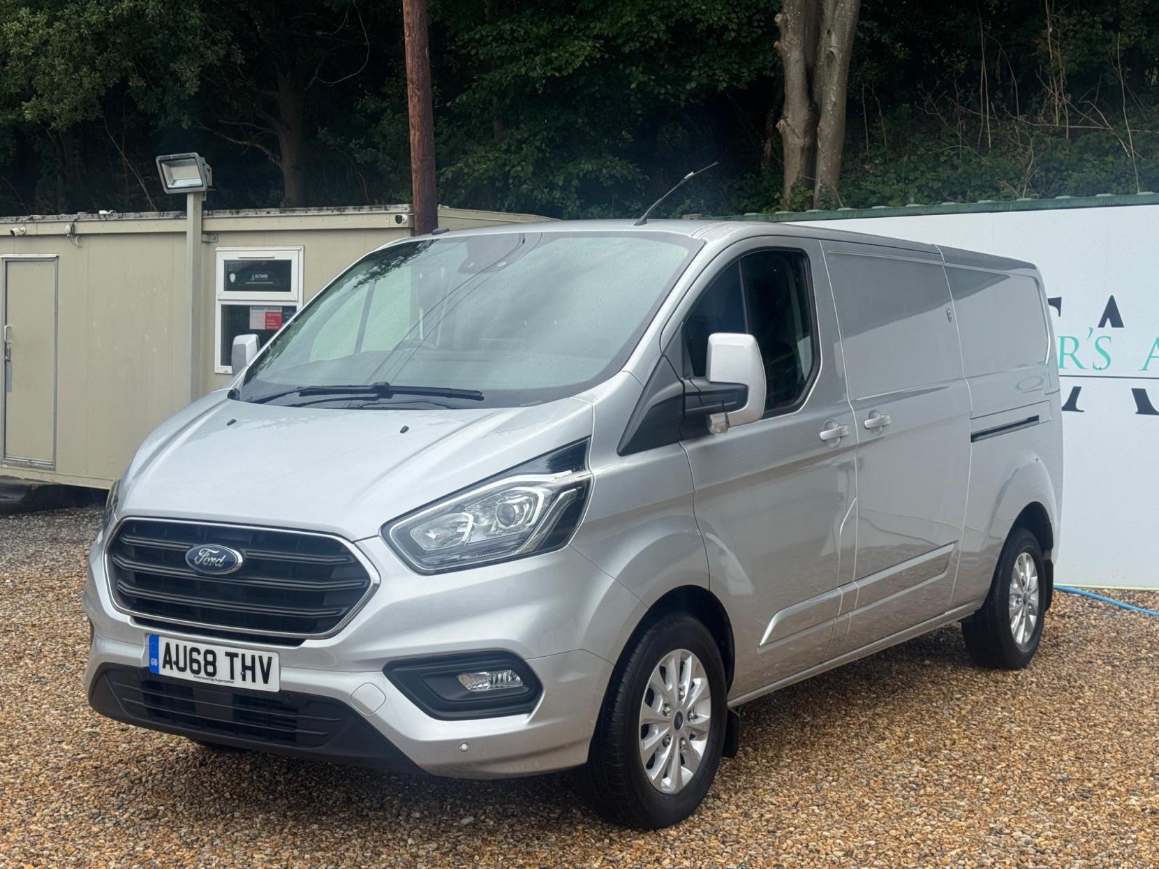 Ford Transit Custom 2.0 300 EcoBlue Limited L2 H1 Euro 6 5dr