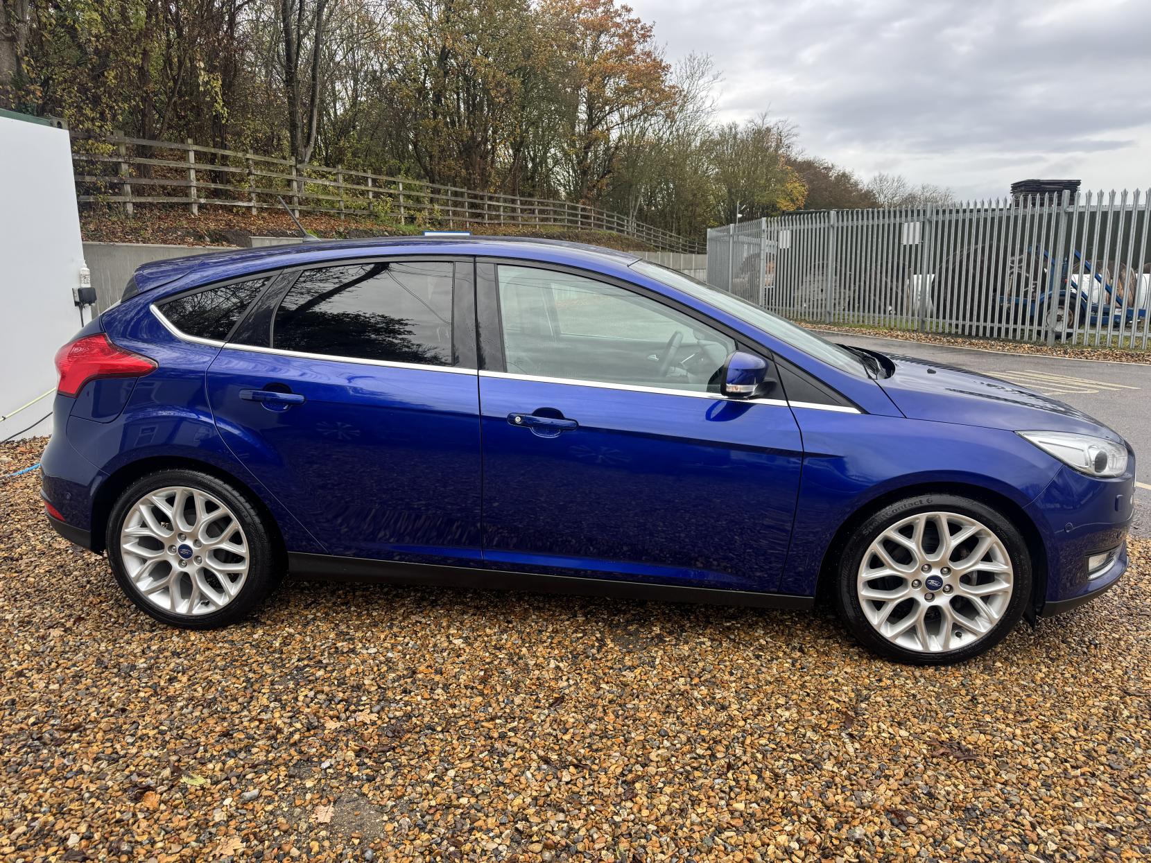 Ford Focus 1.0T EcoBoost Titanium X Hatchback 5dr Petrol Auto Euro 6 (s/s) (125 ps)