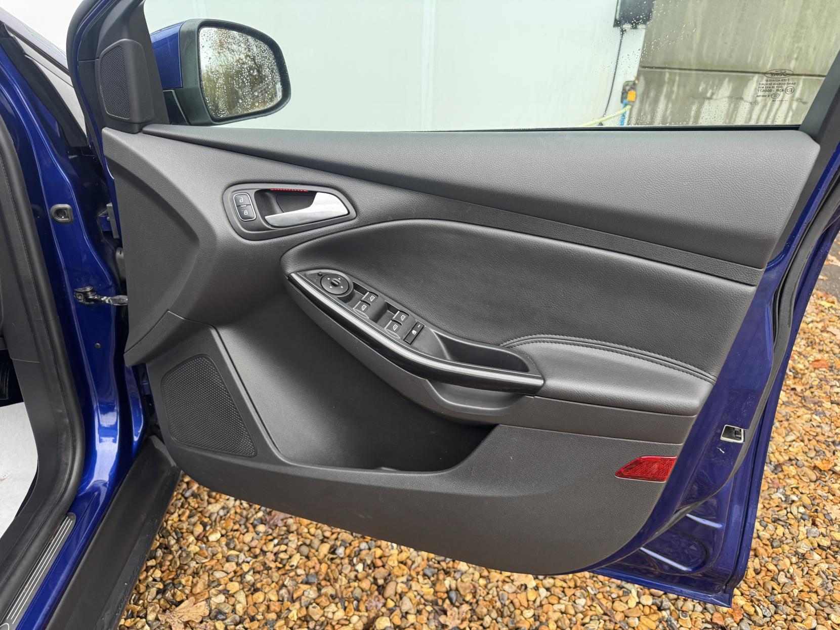 Ford Focus 1.0T EcoBoost Titanium X Hatchback 5dr Petrol Auto Euro 6 (s/s) (125 ps)