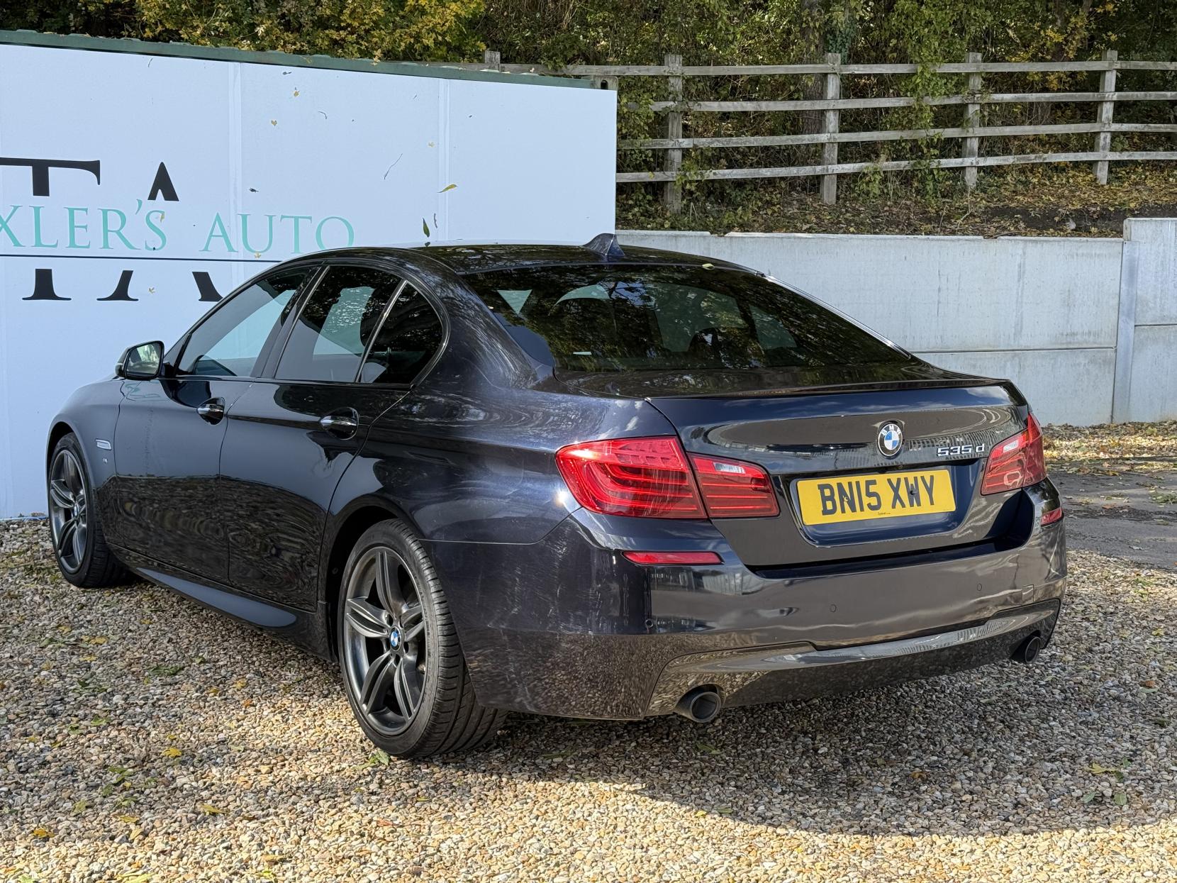 BMW 5 Series 3.0 535d M Sport Saloon 4dr Diesel Auto Euro 6 (s/s) (313 ps)