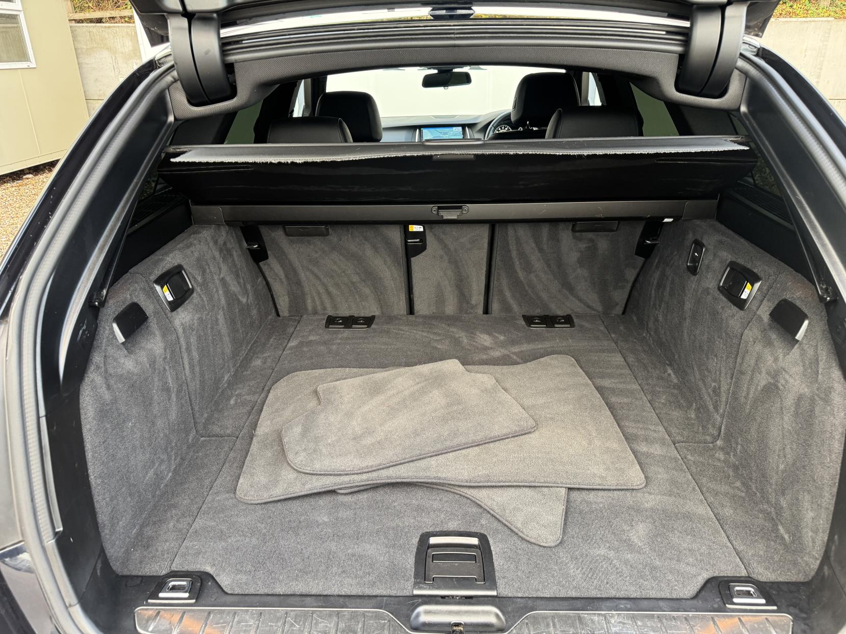 BMW 5 Series 2.0 520d M Sport Touring 5dr Diesel Auto Euro 6 (s/s) (190 ps)