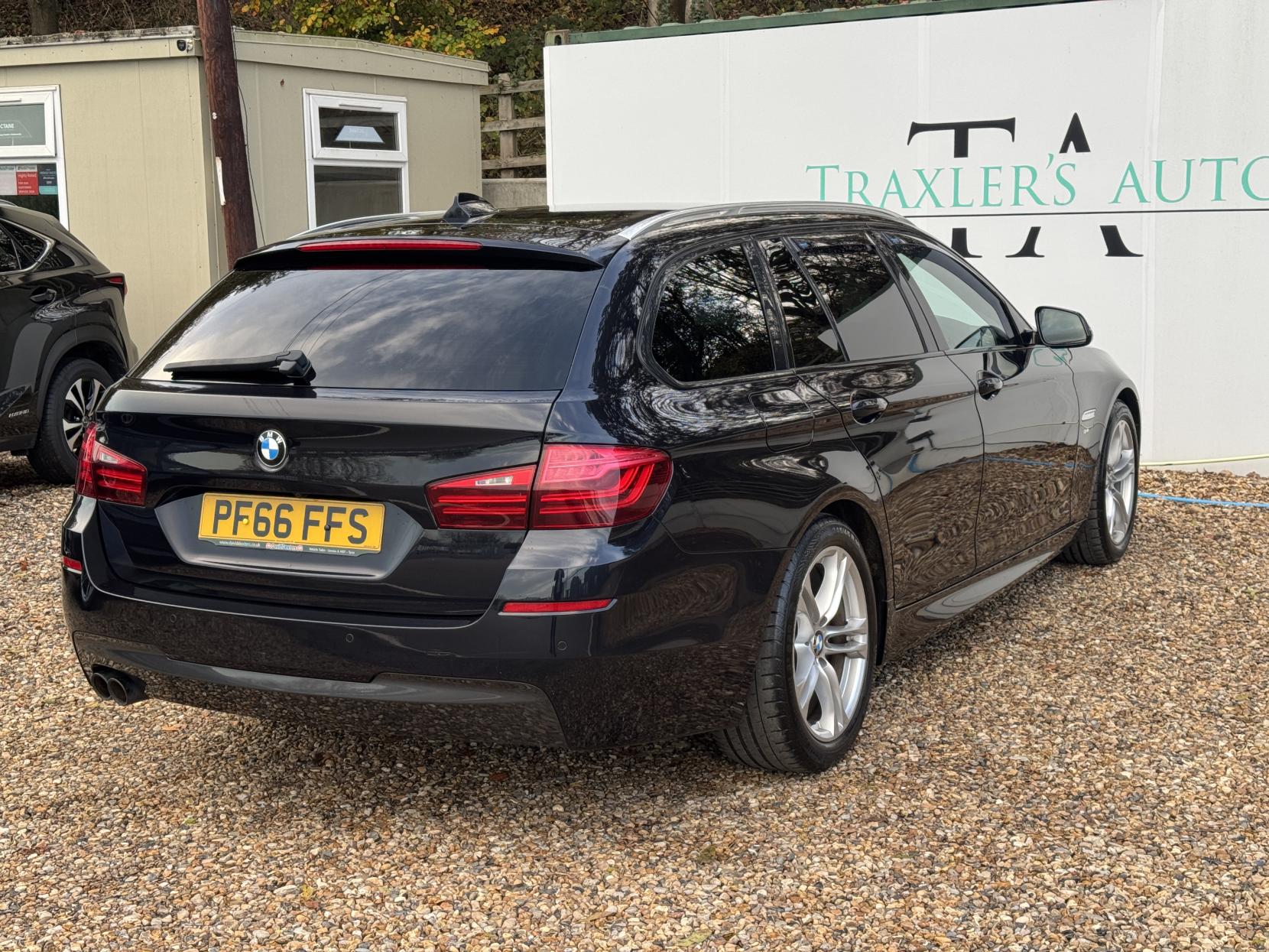 BMW 5 Series 2.0 520d M Sport Touring 5dr Diesel Auto Euro 6 (s/s) (190 ps)