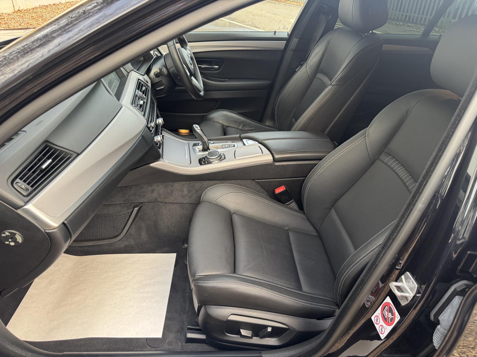 BMW 5 Series 2.0 520d M Sport Touring 5dr Diesel Auto Euro 6 (s/s) (190 ps)